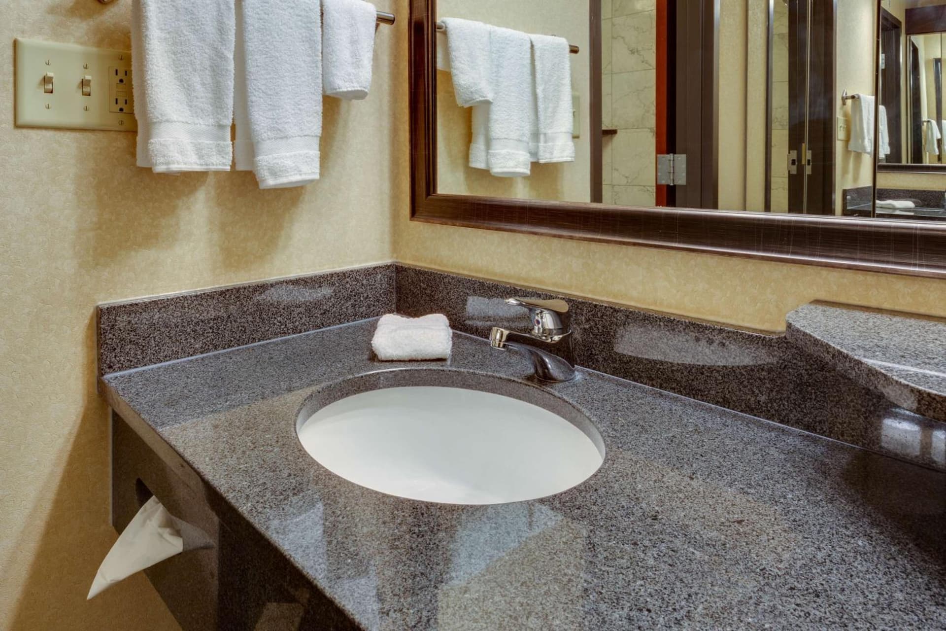 Drury Inn & Suites Memphis Southaven gallery photo in Horn Lake, MS — image 24