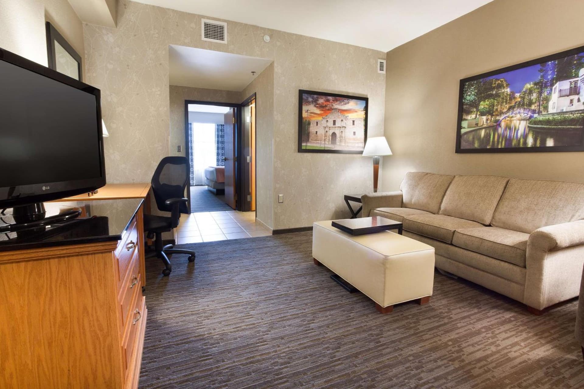 Drury Inn & Suites San Antonio North Stone Oak gallery photo in San Antonio, TX — image 28