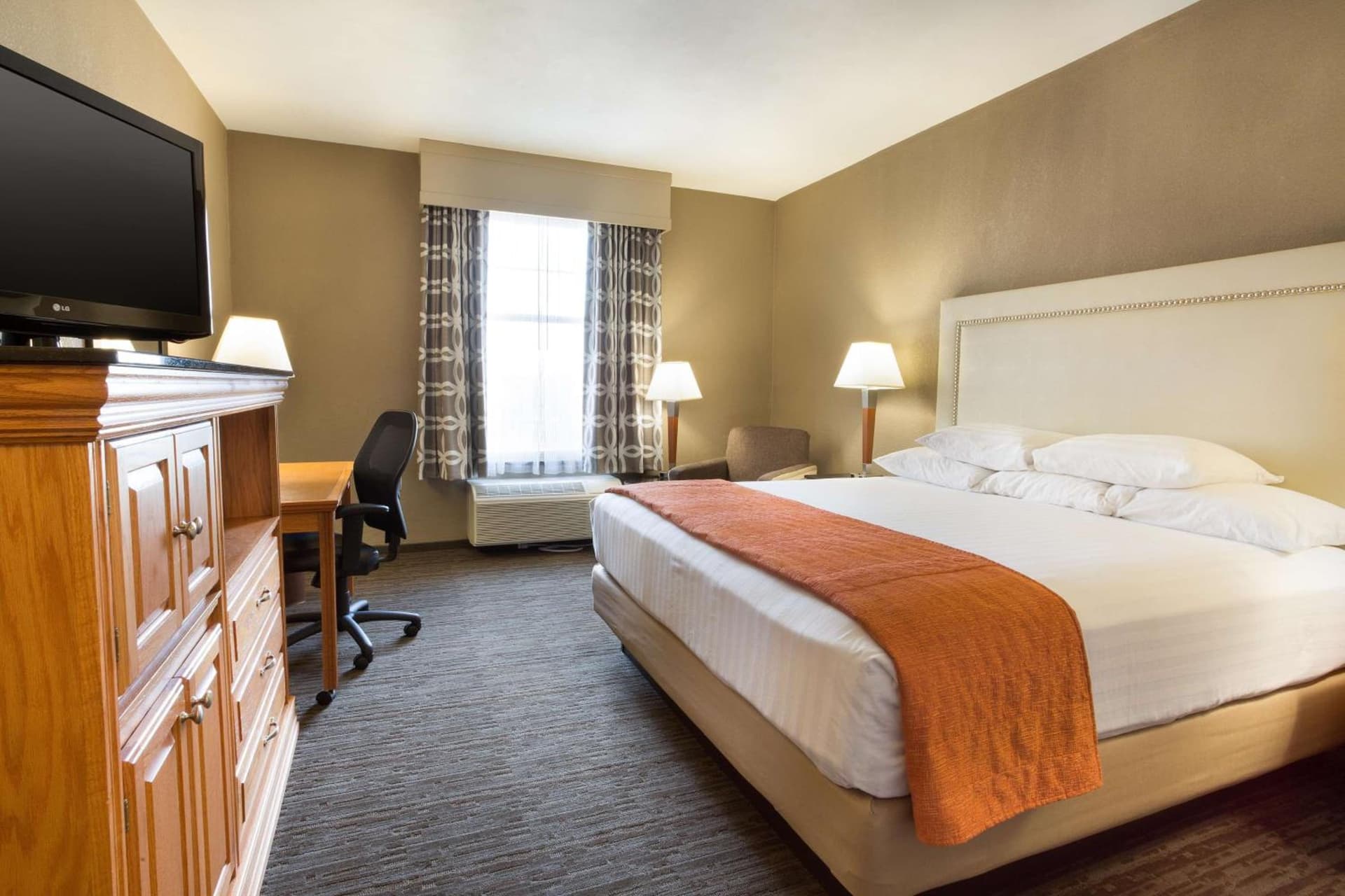 Drury Inn & Suites San Antonio North Stone Oak gallery photo in San Antonio, TX — image 26