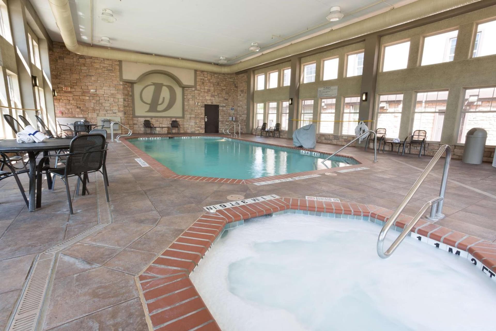 Drury Inn & Suites San Antonio North Stone Oak gallery photo in San Antonio, TX — image 8