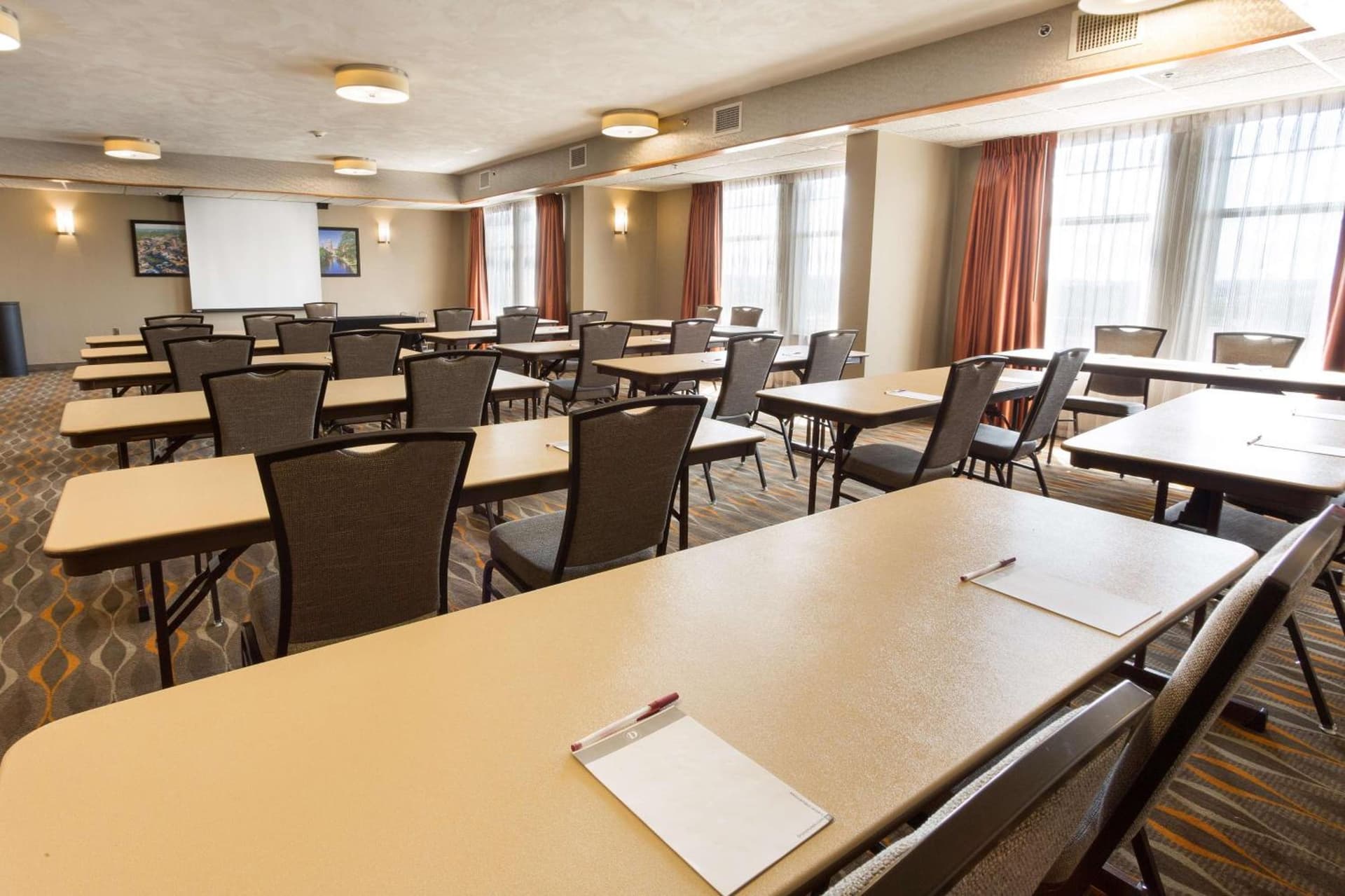 Drury Inn & Suites San Antonio North Stone Oak gallery photo in San Antonio, TX — image 4