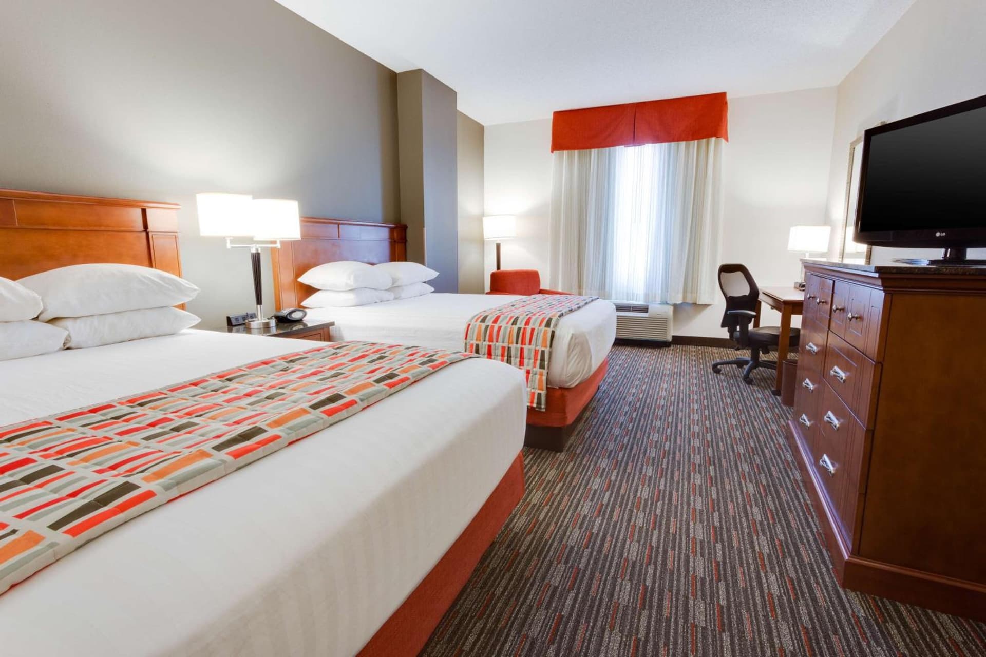 Drury Inn & Suites Greenville gallery photo in Greenville, SC — image 13
