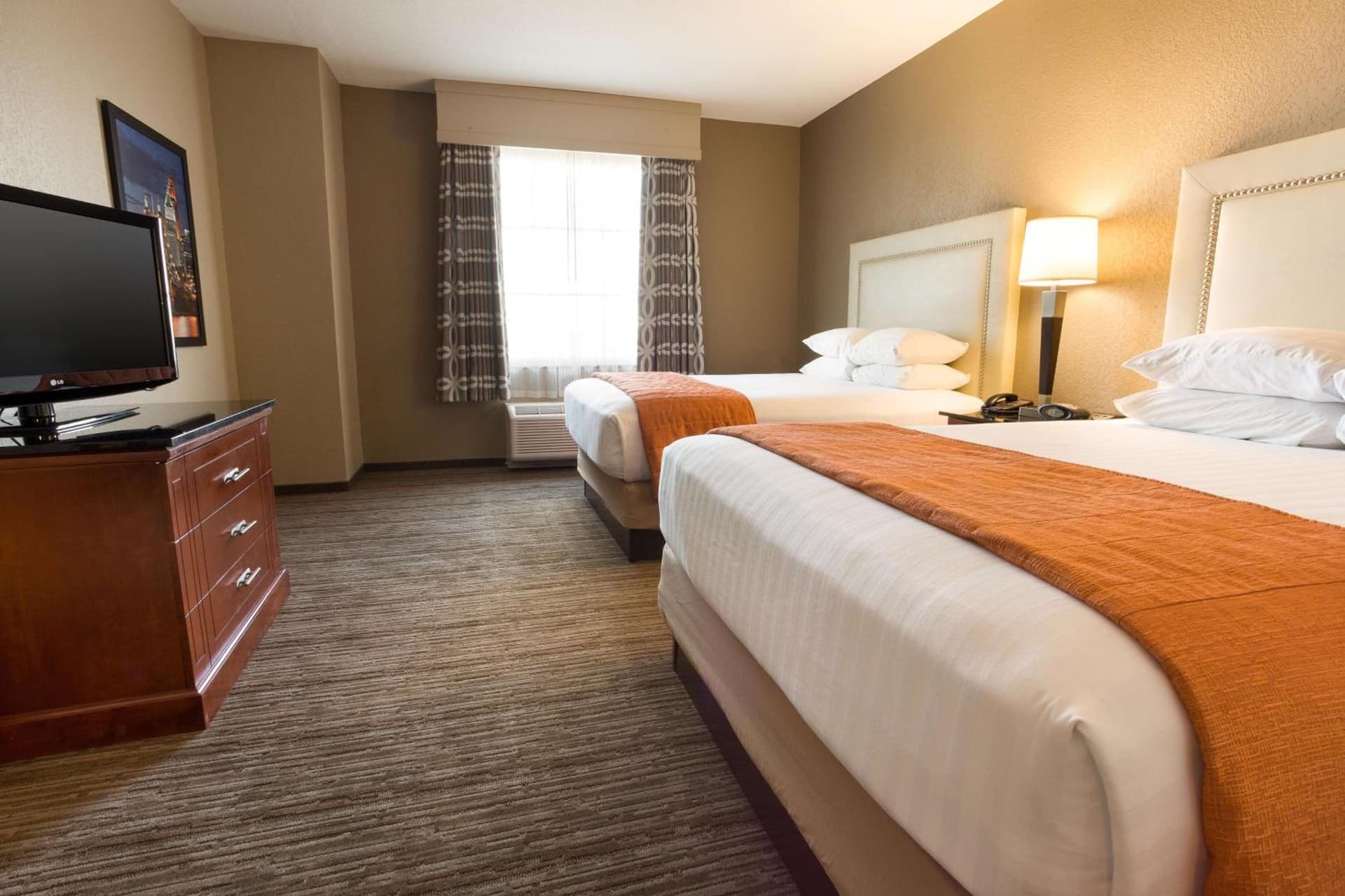 Drury Inn & Suites Cincinnati Sharonville gallery photo in Sharonville, OH — image 6