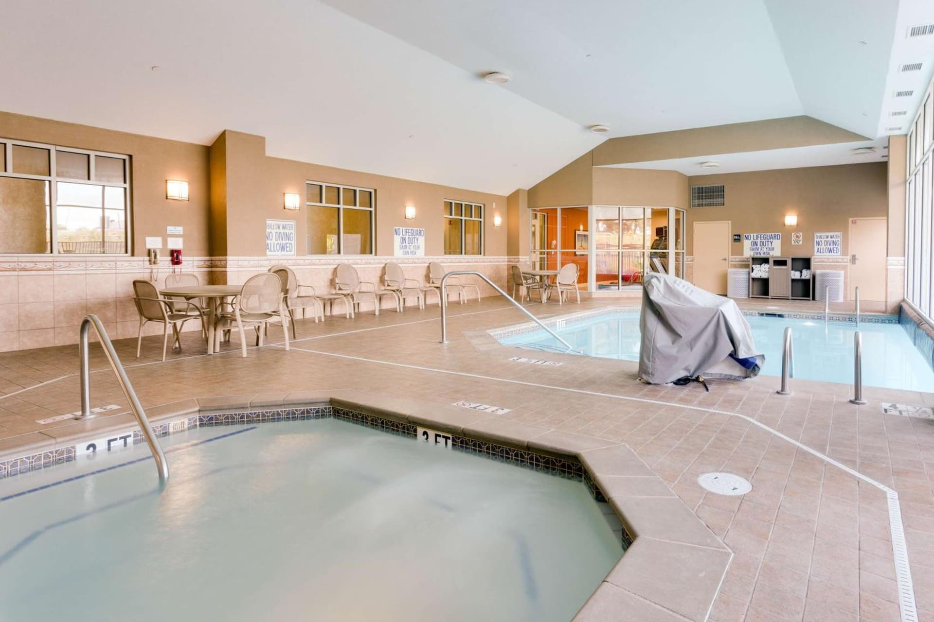 Drury Inn & Suites Greenville gallery photo in Greenville, SC — image 6