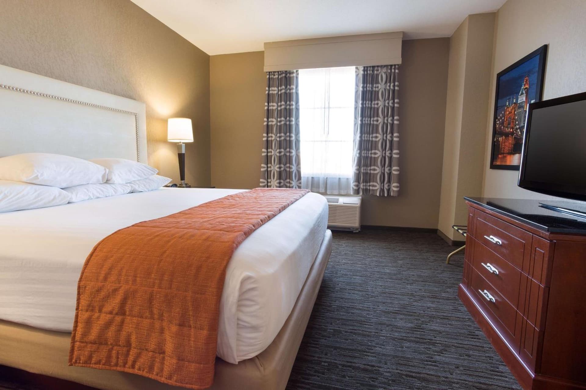 Drury Inn & Suites Cincinnati Sharonville gallery photo in Sharonville, OH — image 13