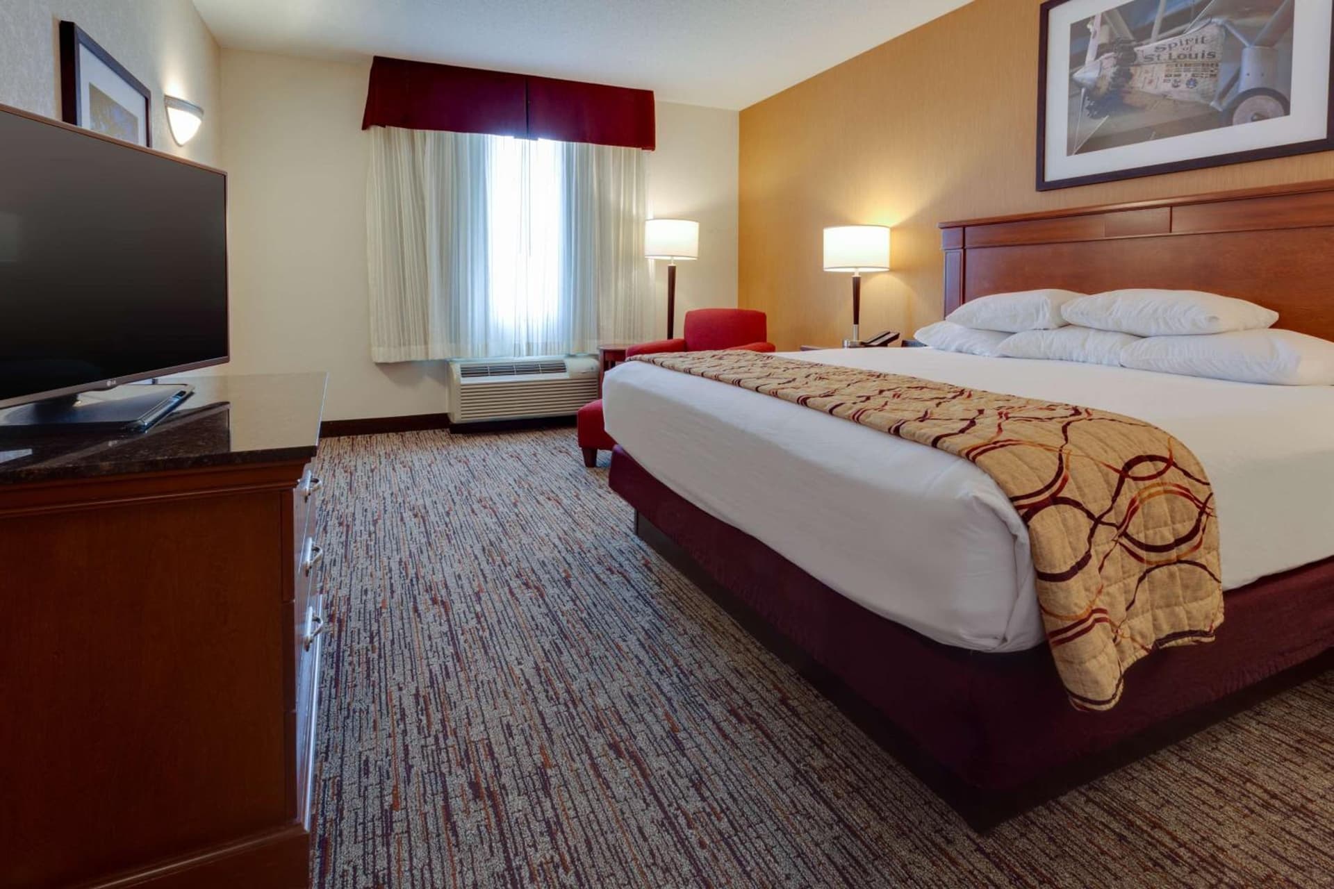 Drury Inn & Suites St. Louis Forest Park gallery photo in Saint Louis, MO — image 7