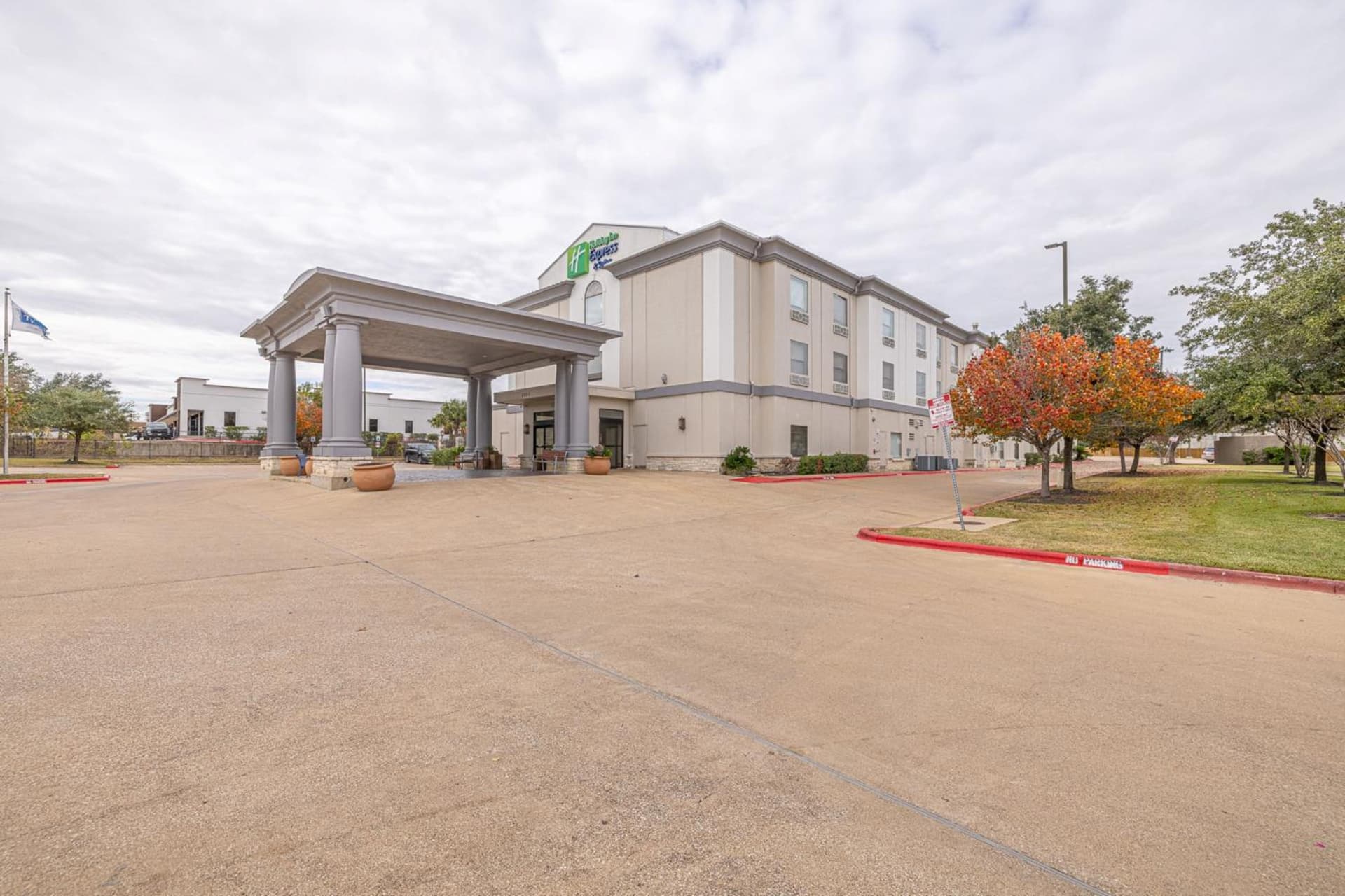 Holiday Inn Express & Suites College Station by IHG — hotel in College Station, Texas