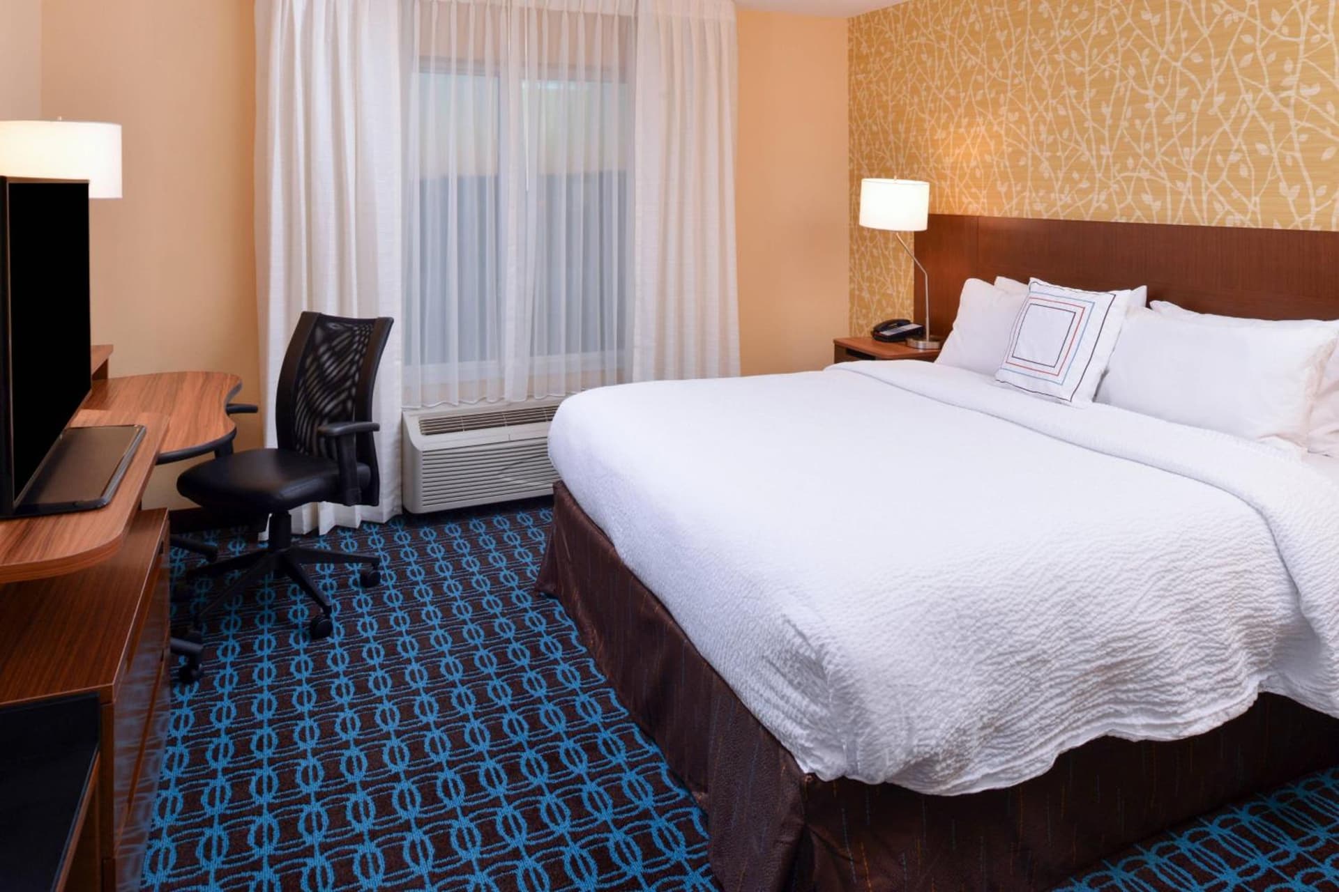 Fairfield Inn & Suites by Marriott Martinsburg gallery photo in Martinsburg, WV — image 11