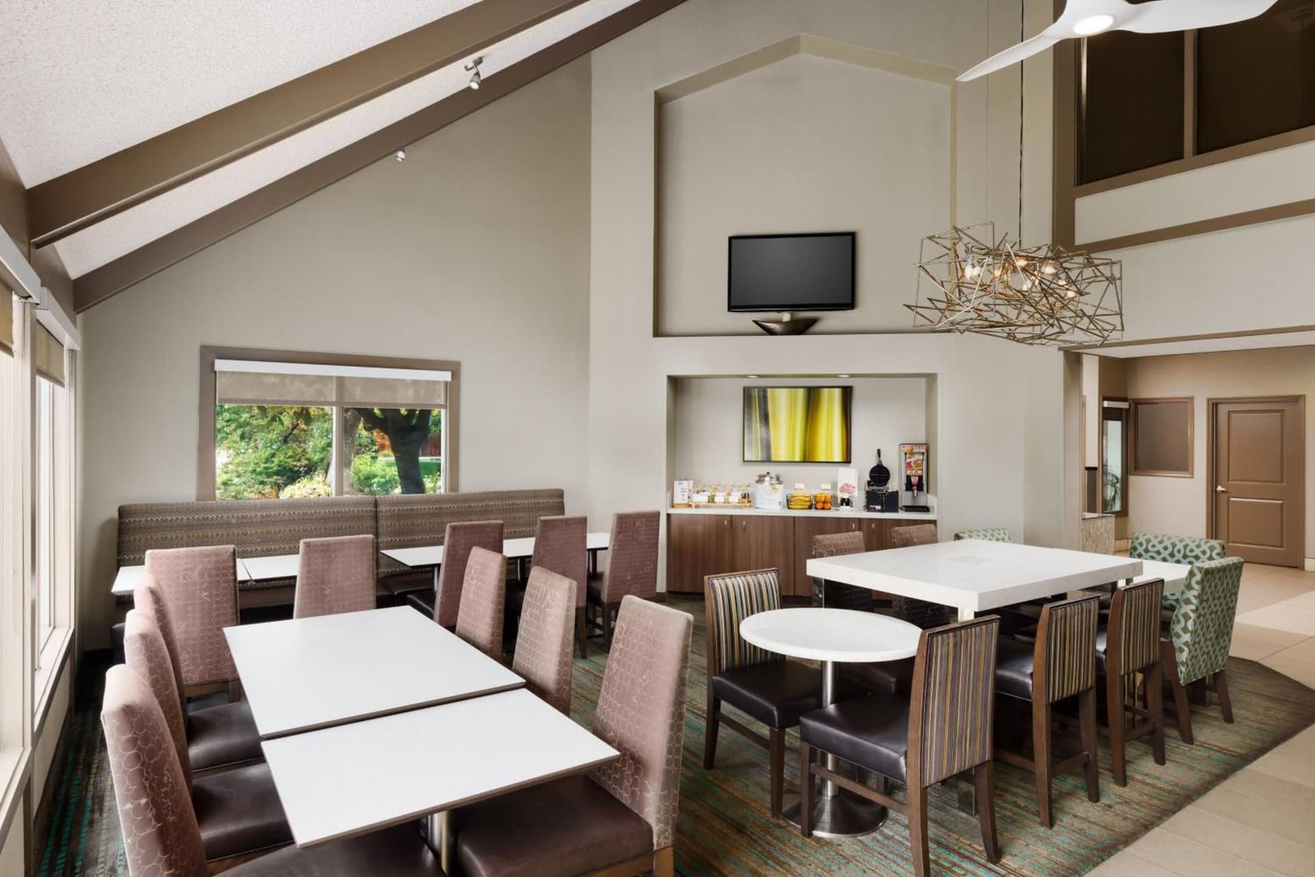 Residence Inn by Marriott Fremont Silicon Valley gallery photo in Fremont, CA — image 8