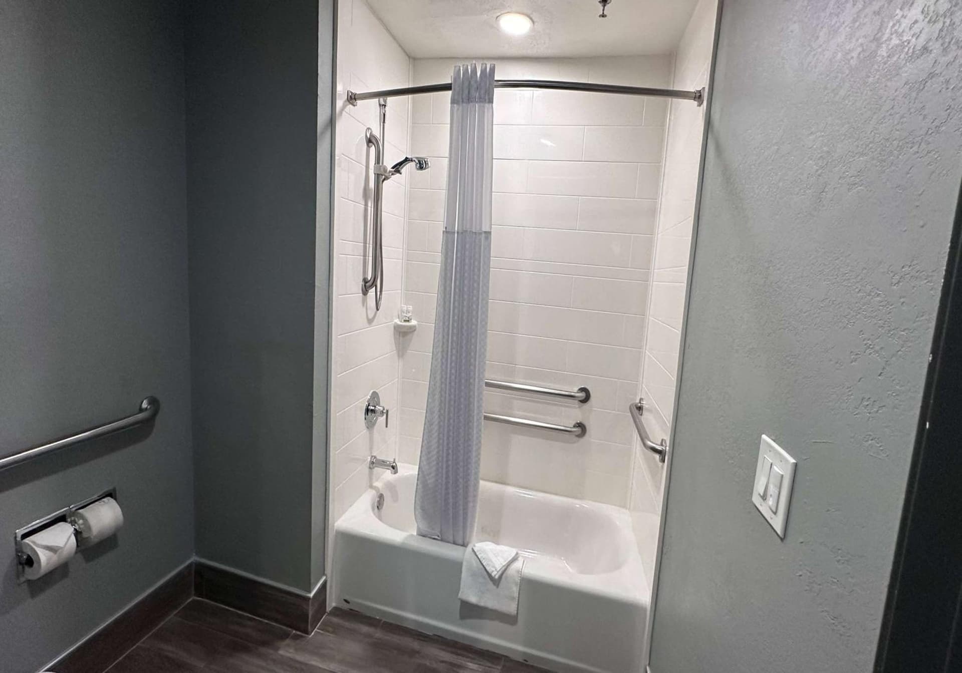 La Quinta by Wyndham Chicago Gurnee gallery photo in Gurnee, IL — image 27