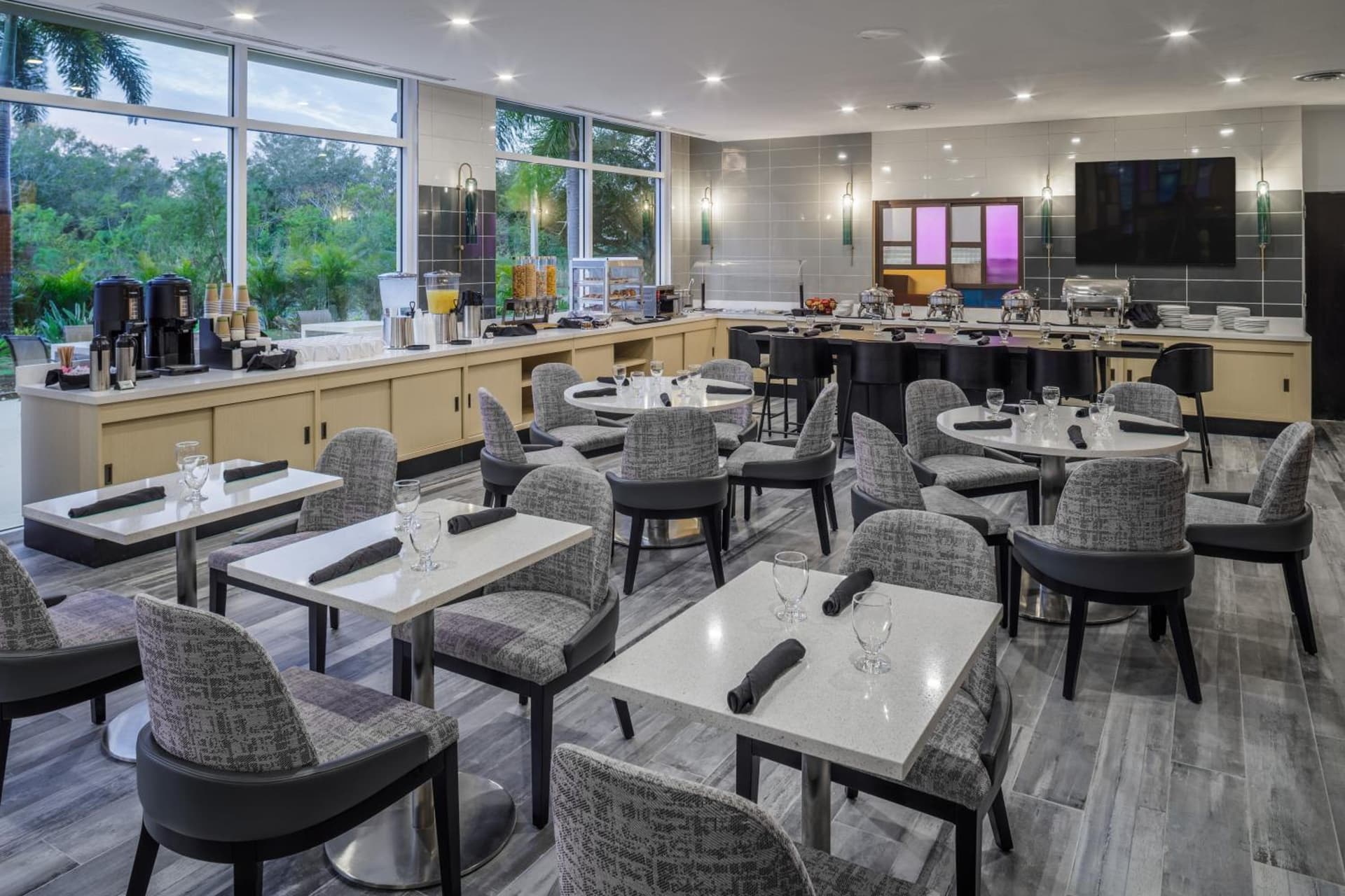 DoubleTree by Hilton Sarasota Bradenton Airport gallery photo in Sarasota, FL — image 48