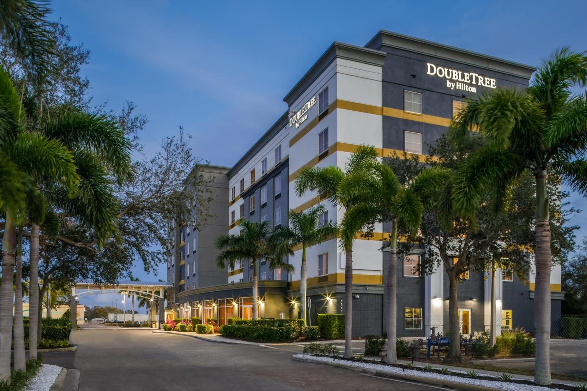 DoubleTree by Hilton Sarasota Bradenton Airport gallery photo in Sarasota, FL — image 47