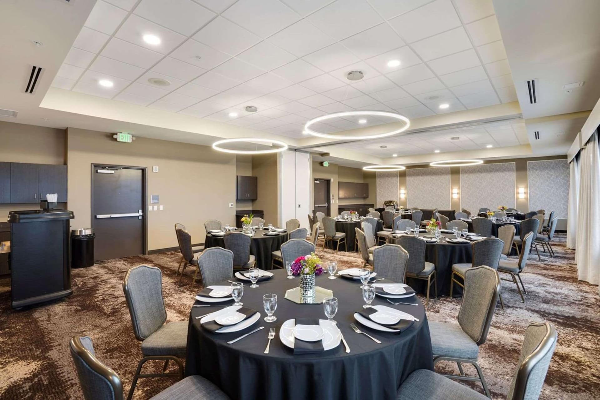 Best Western Plus Fillmore Inn & Suites gallery photo in Colorado Springs, CO — image 77