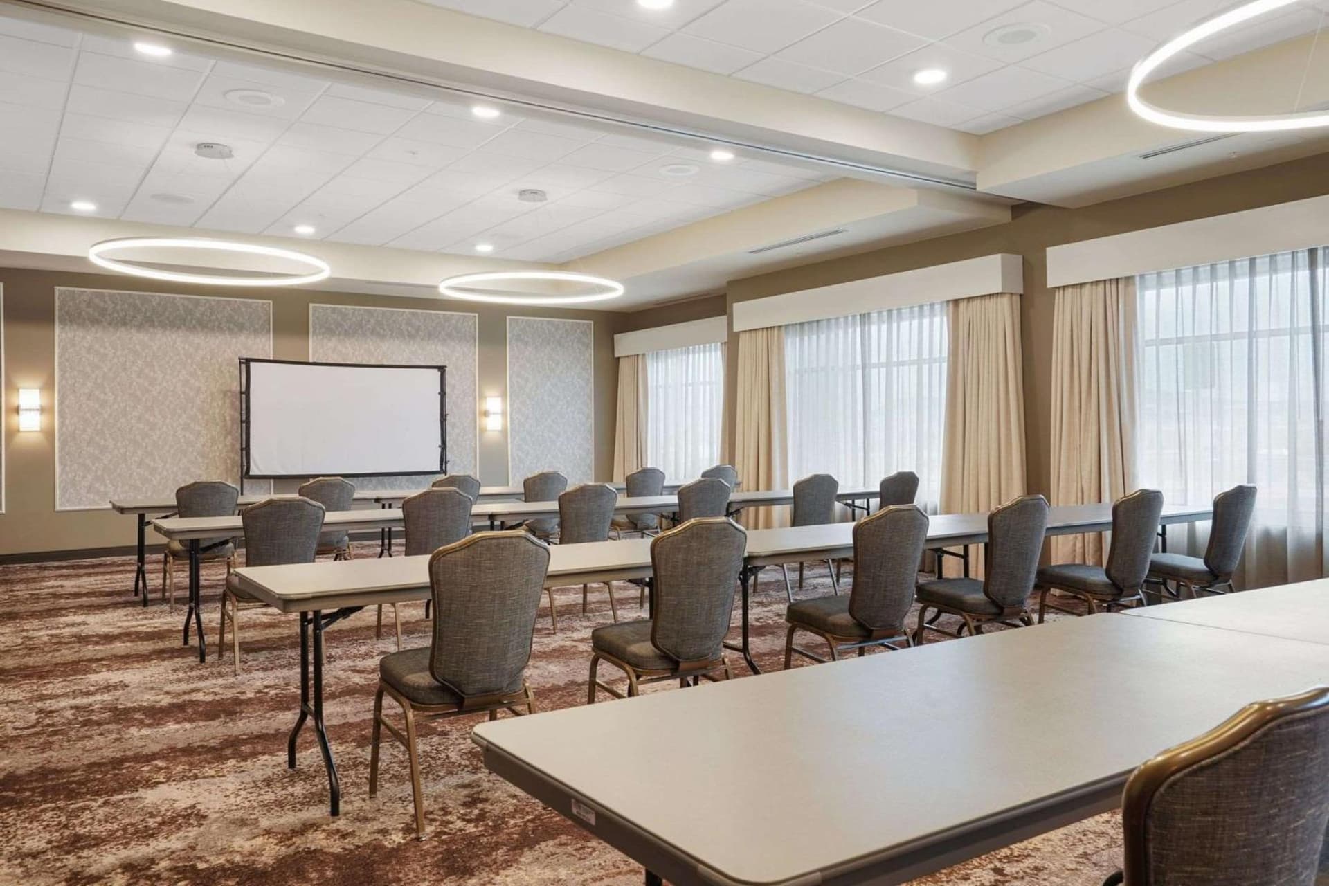 Best Western Plus Fillmore Inn & Suites gallery photo in Colorado Springs, CO — image 16