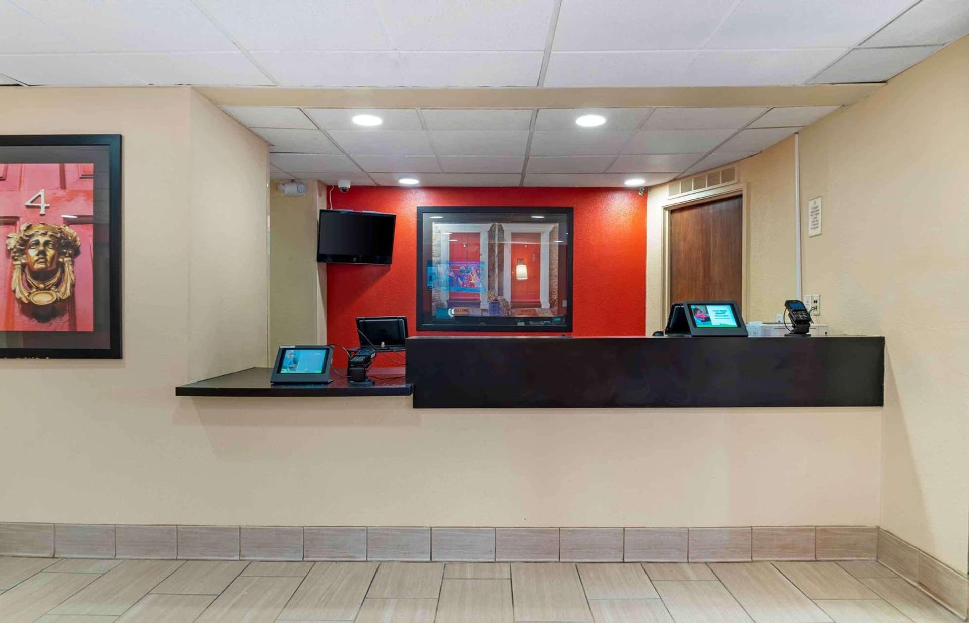 Extended Stay America Select Suites - Detroit - Novi - Haggerty Road property views in Northville, MI — gallery photo 3