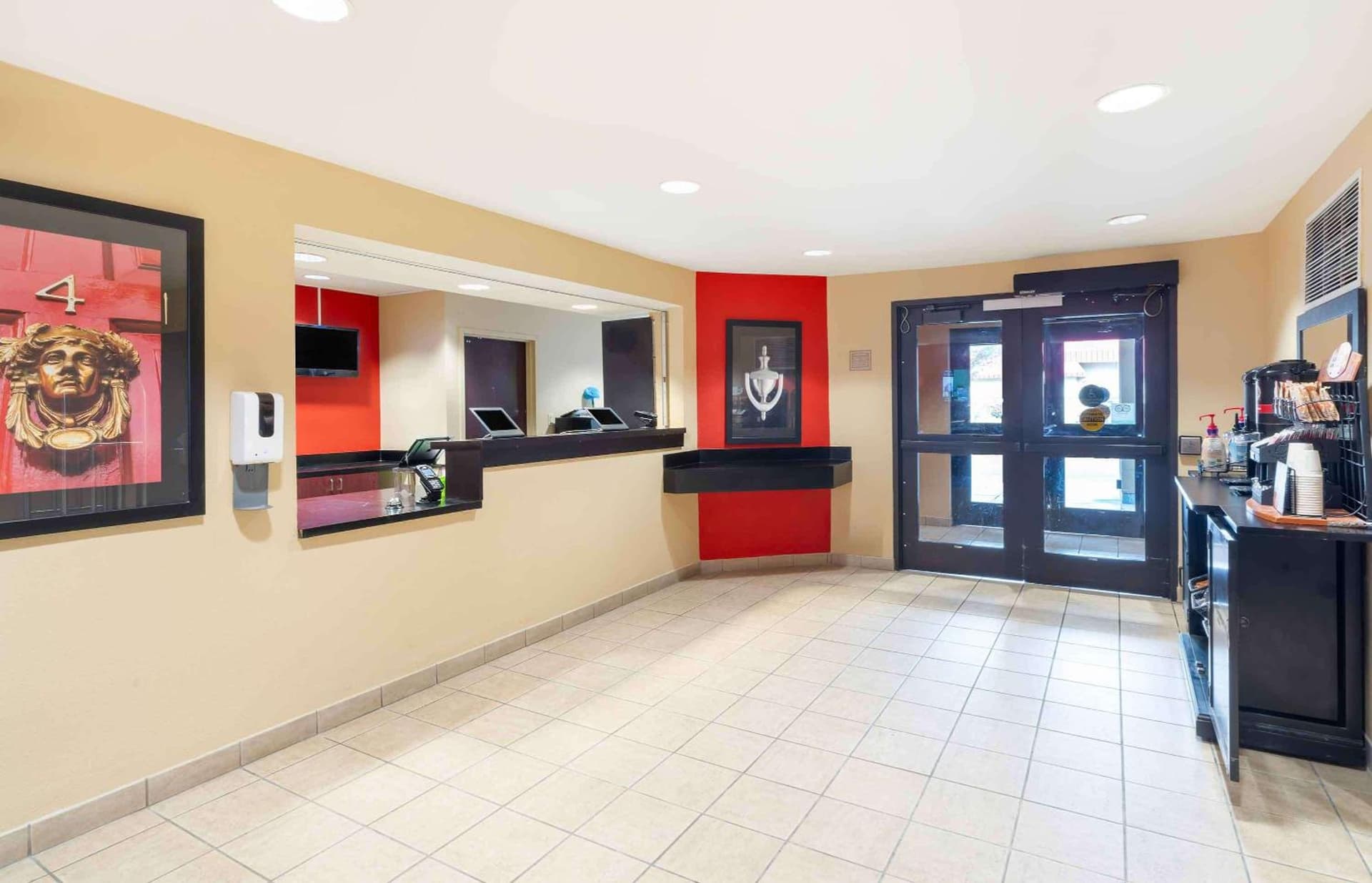 Extended Stay America Suites - Fairfield - Napa Valley gallery photo in Fairfield, CA — image 19