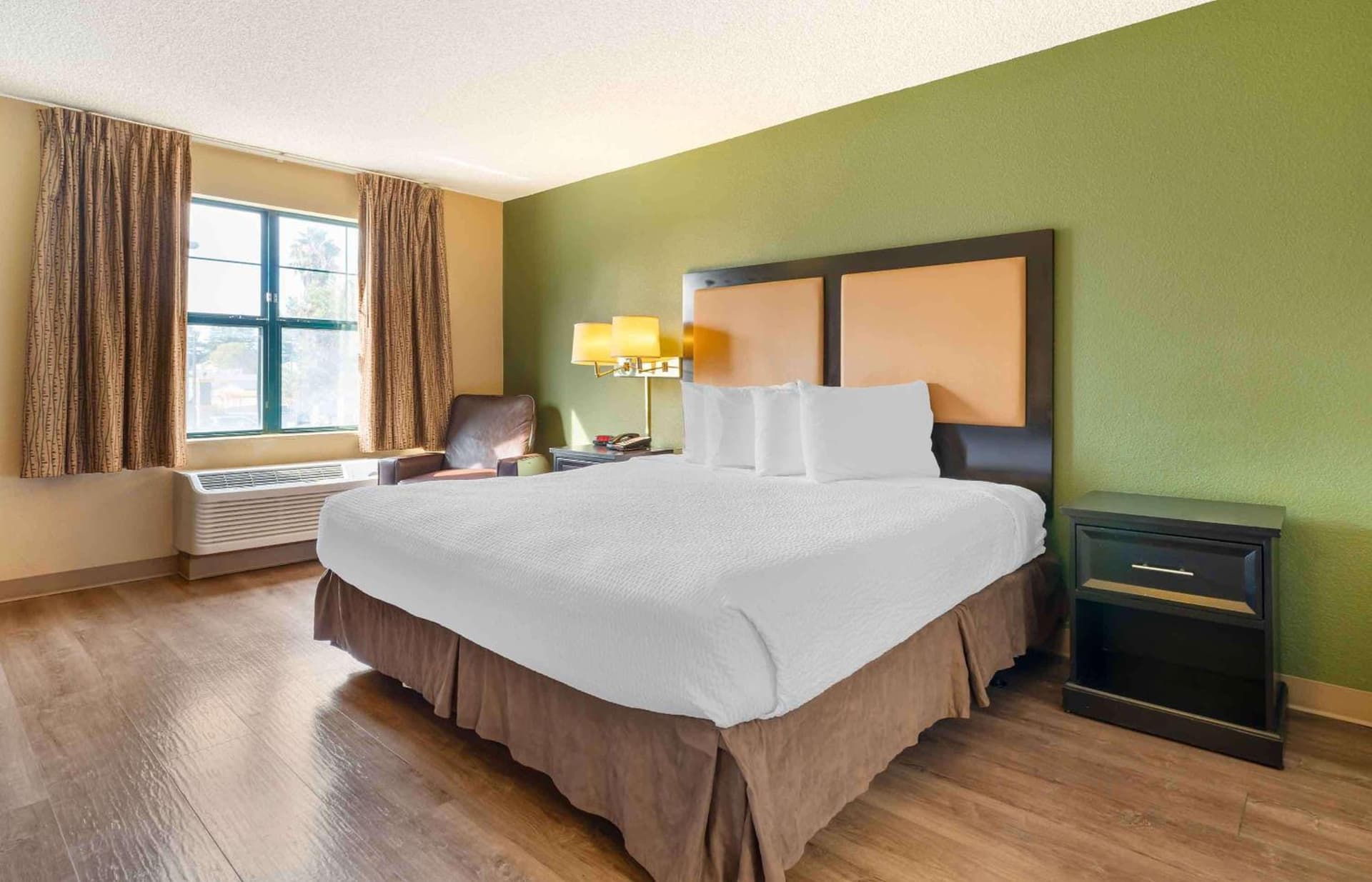 Extended Stay America Suites - Fairfield - Napa Valley gallery photo in Fairfield, CA — image 6
