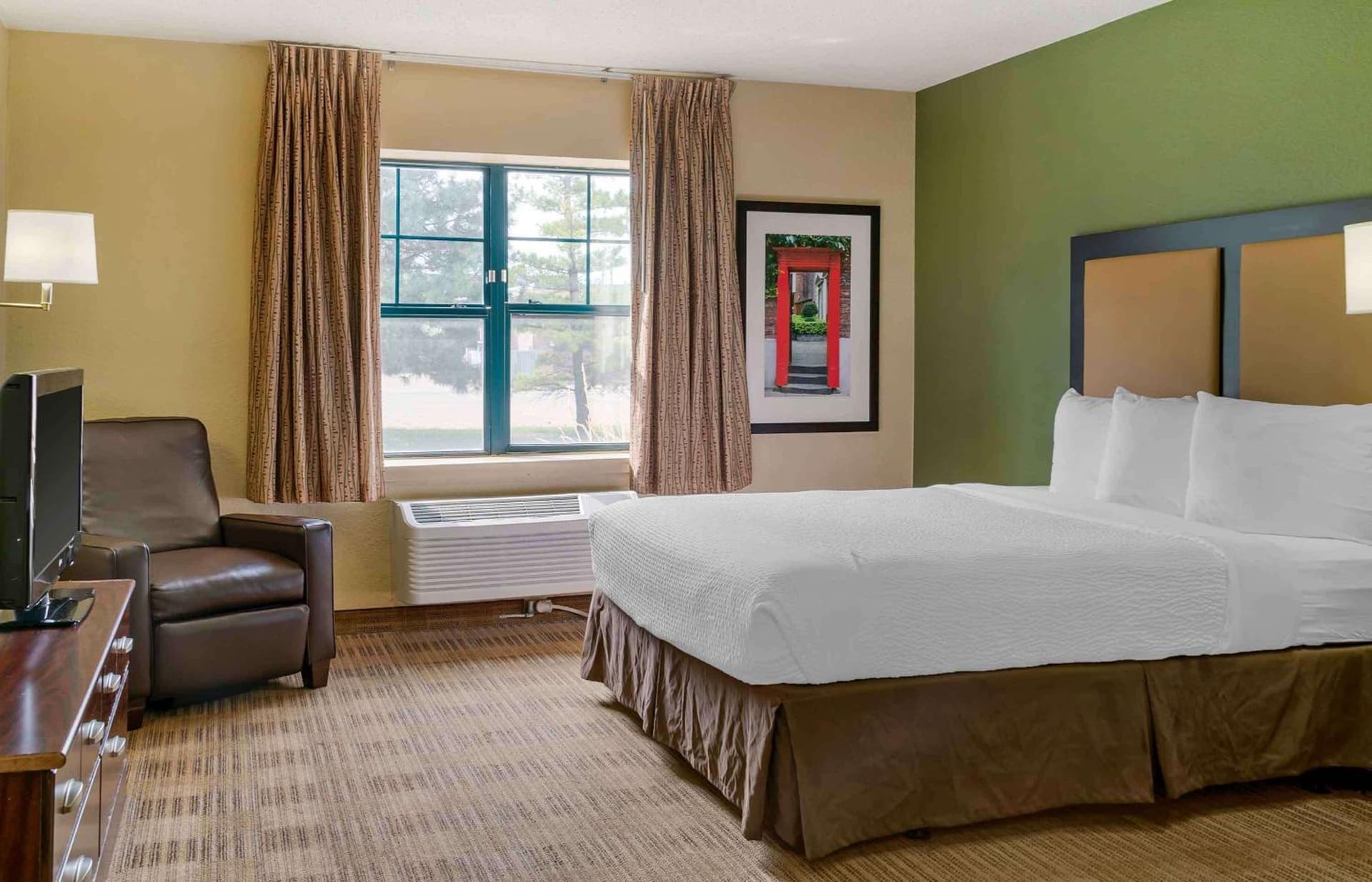 Extended Stay America Suites - Fairfield - Napa Valley gallery photo in Fairfield, CA — image 54