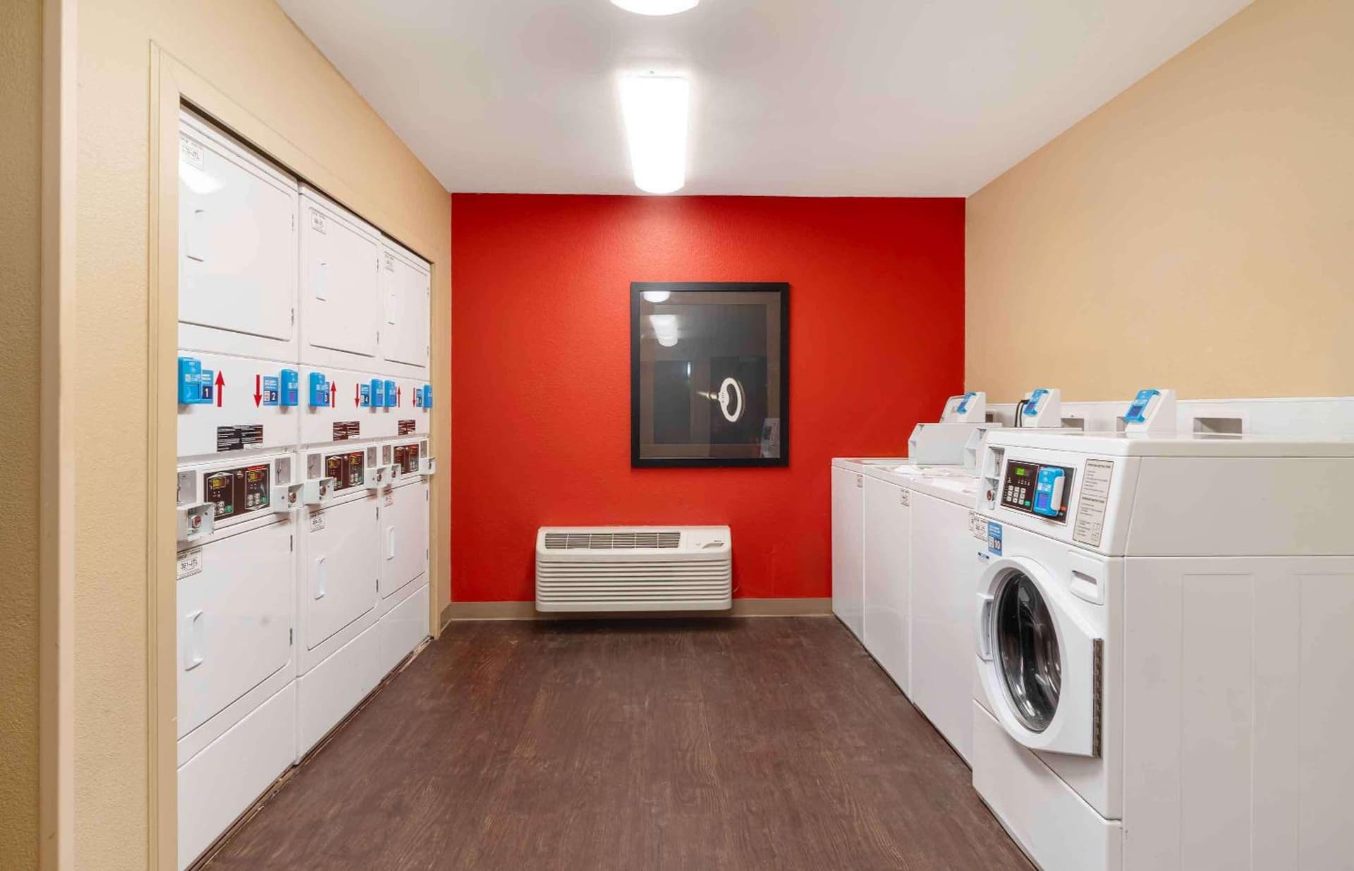 Extended Stay America Suites - Fairfield - Napa Valley gallery photo in Fairfield, CA — image 4