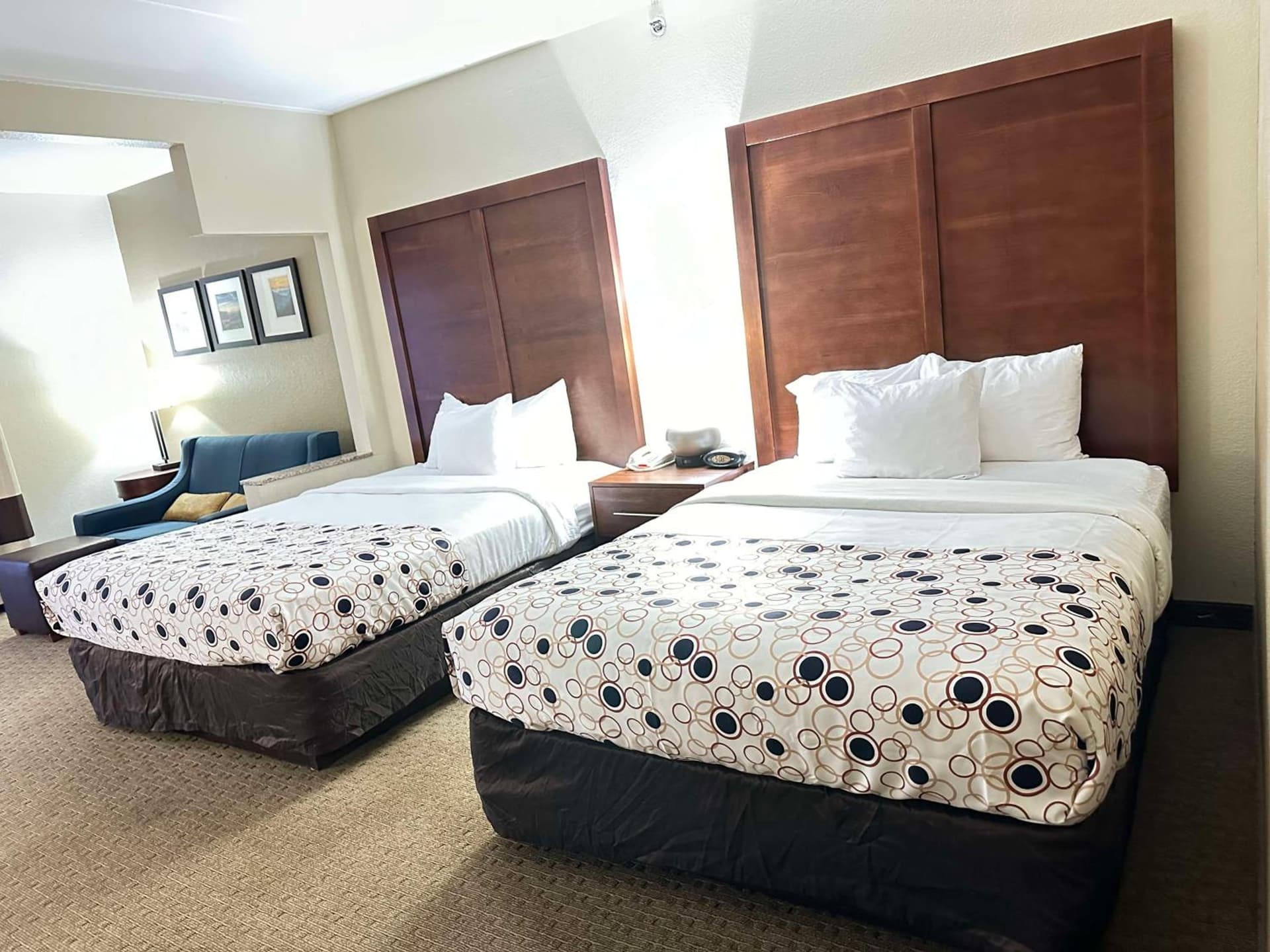 Vista Suites Near Island and Leconte Convention Center property views in Pigeon Forge, TN — gallery photo 3