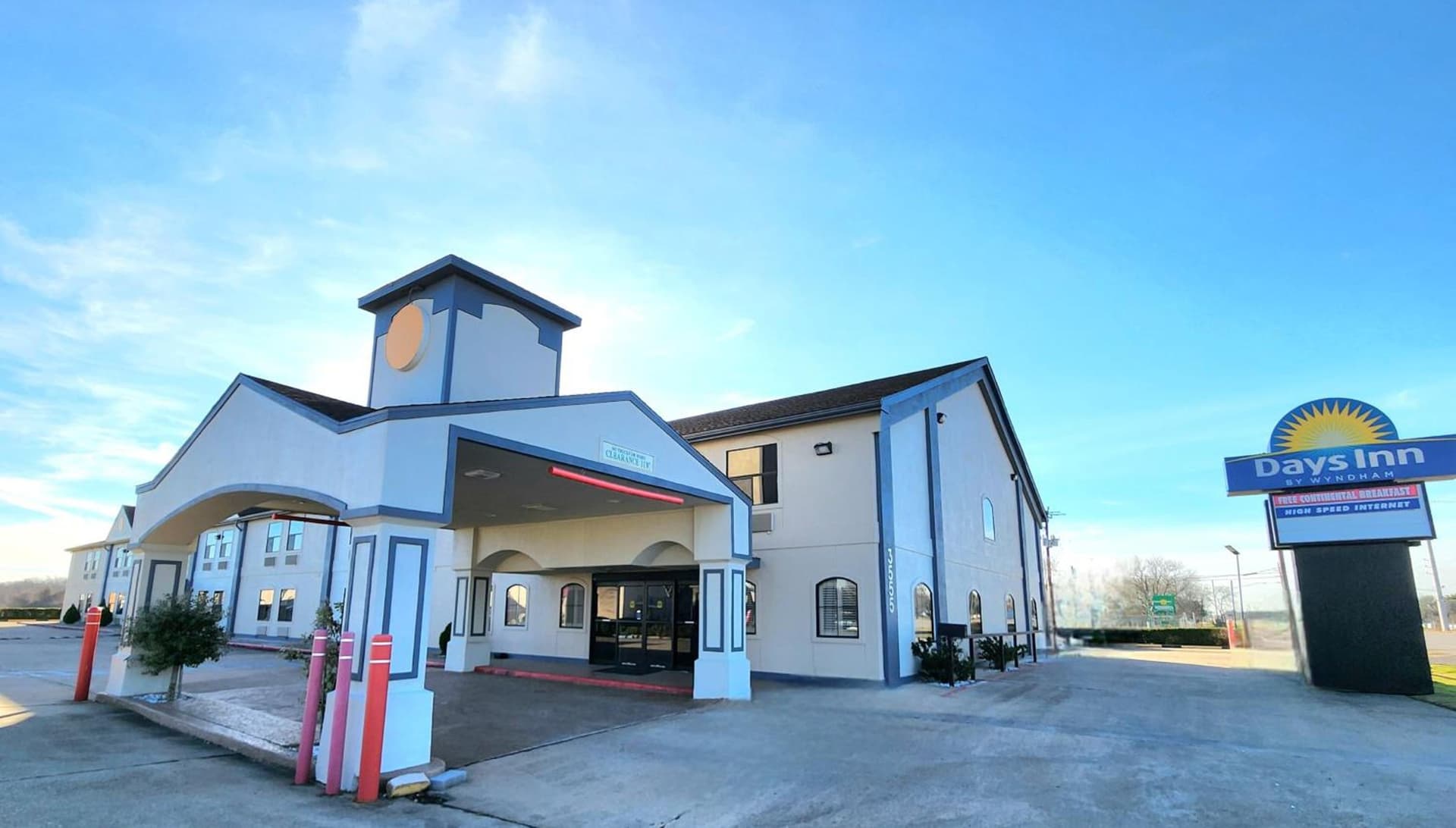 Days Inn by Wyndham Rosenberg gallery photo in Rosenberg, TX — image 41