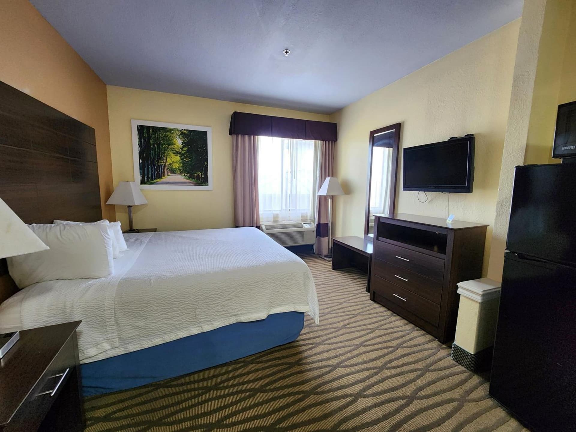 Studio 6 Suites Pasadena, TX gallery photo in Pasadena, TX — image 6