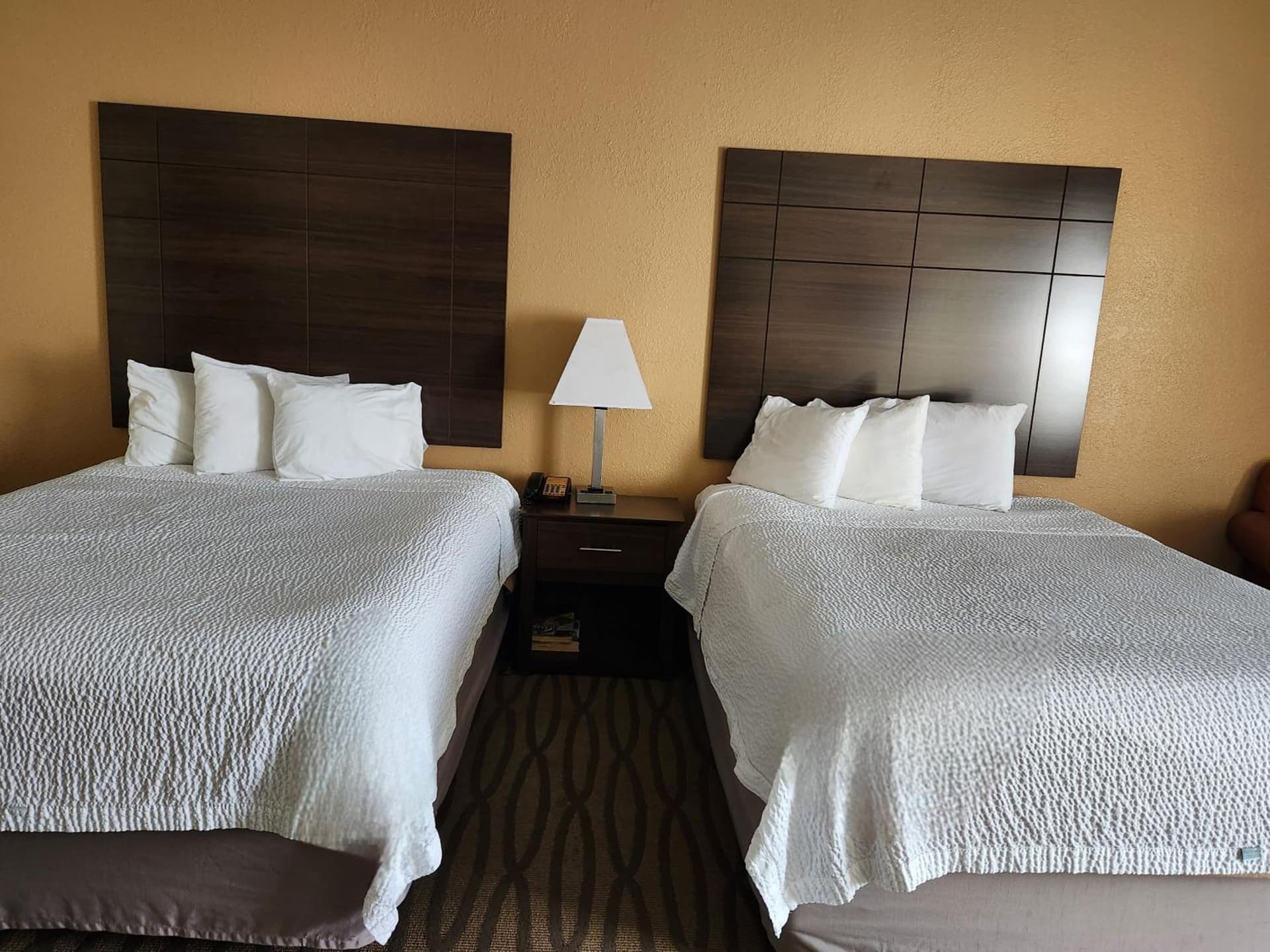 Studio 6 Suites Pasadena, TX gallery photo in Pasadena, TX — image 17