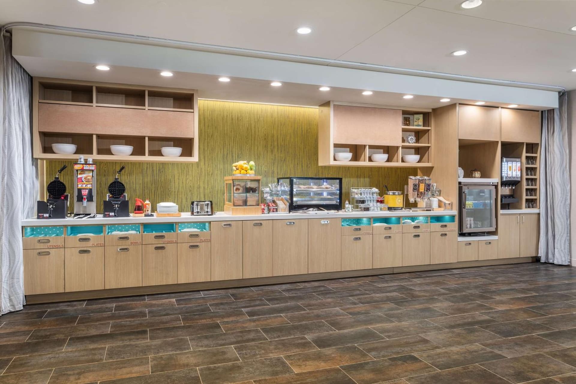 Home2 Suites By Hilton Cedar Rapids Westdale gallery photo in Cedar Rapids, IA — image 27