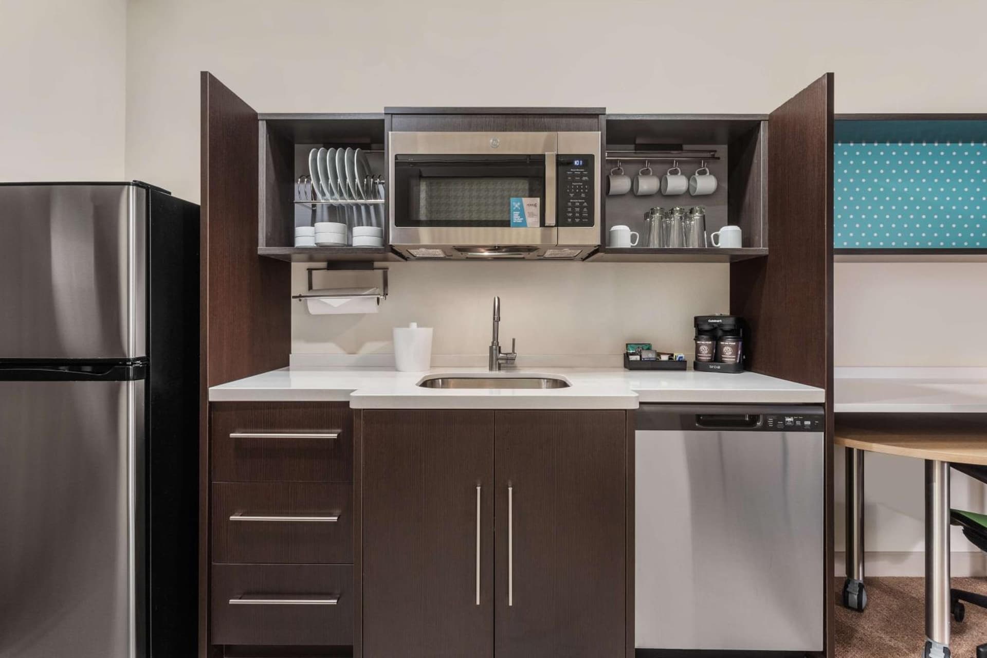 Home2 Suites By Hilton Cedar Rapids Westdale gallery photo in Cedar Rapids, IA — image 13
