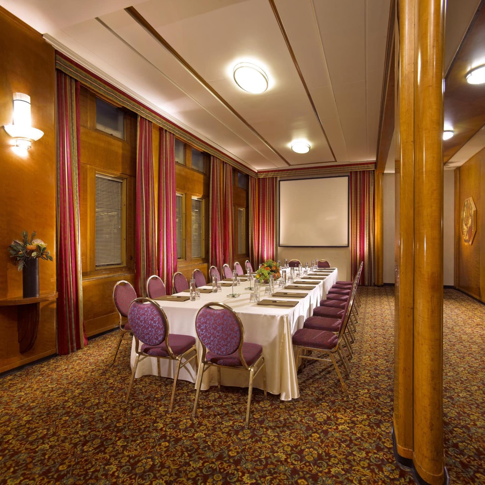 The Queen Mary gallery photo in Long Beach, CA — image 63