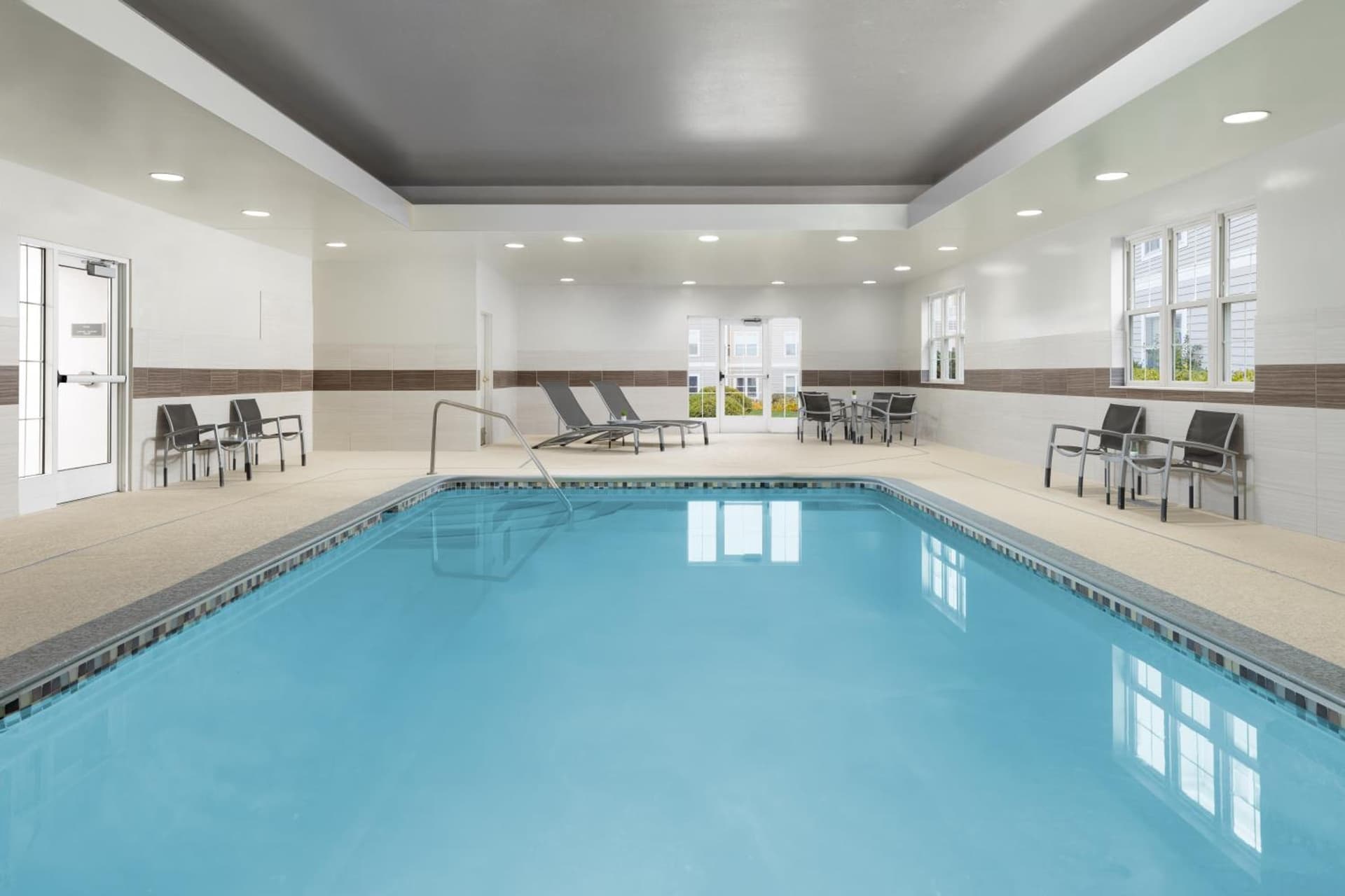 Homewood Suites by Hilton Manchester/Airport gallery photo in Manchester, NH — image 6