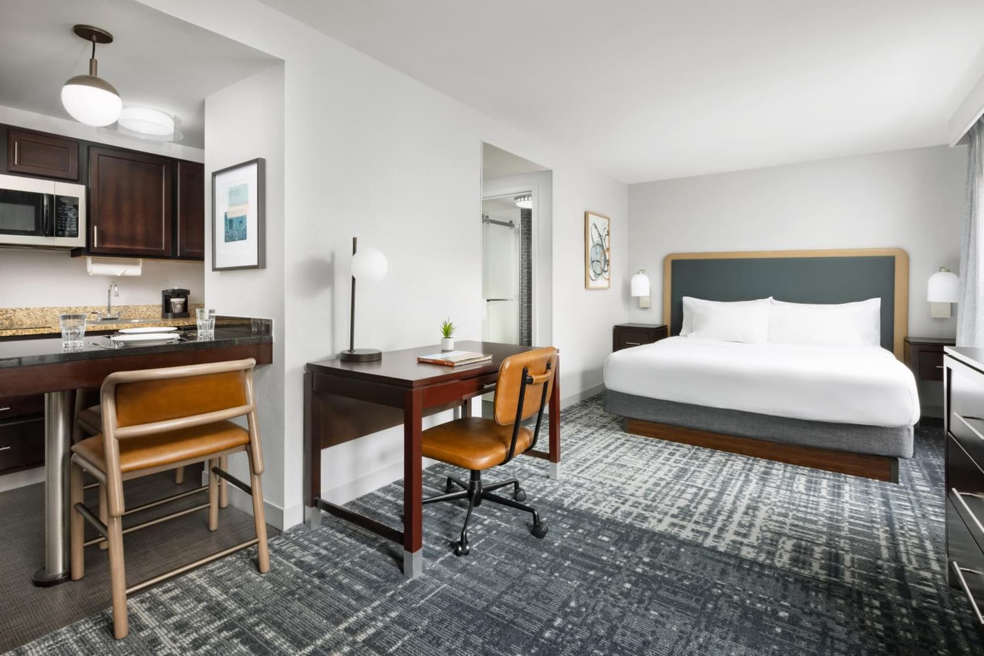 Homewood Suites by Hilton Manchester/Airport gallery photo in Manchester, NH — image 23