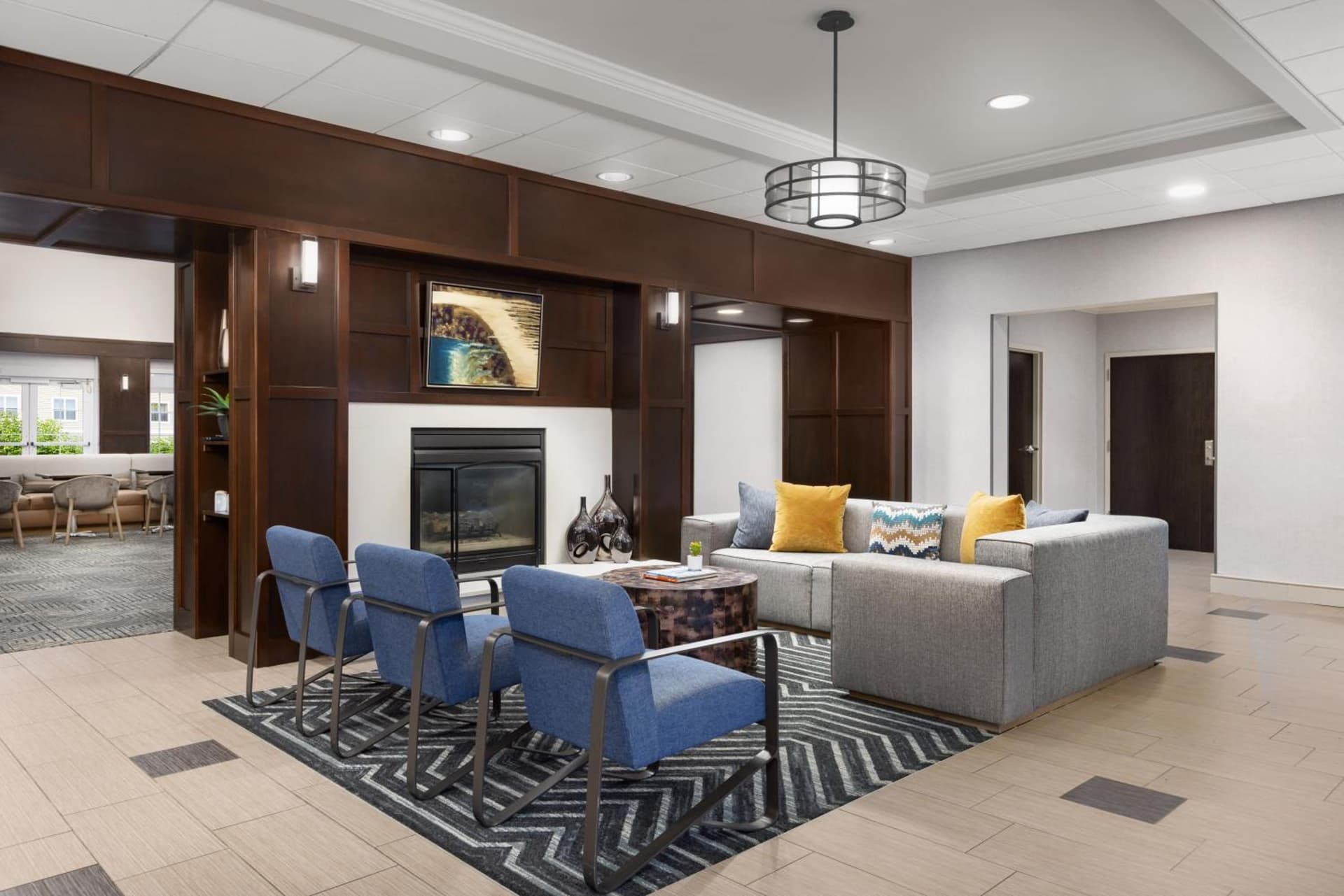 Homewood Suites by Hilton Manchester/Airport property views in Manchester, NH — gallery photo 3