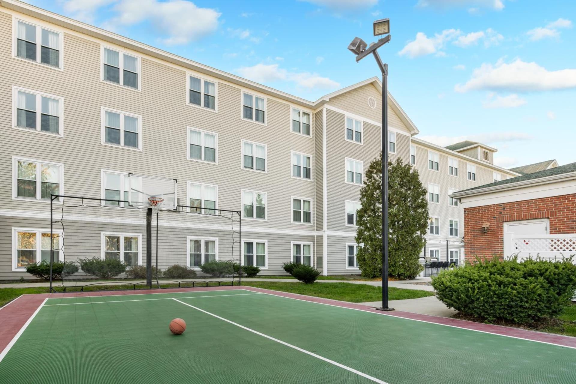 Homewood Suites by Hilton Manchester/Airport gallery photo in Manchester, NH — image 19