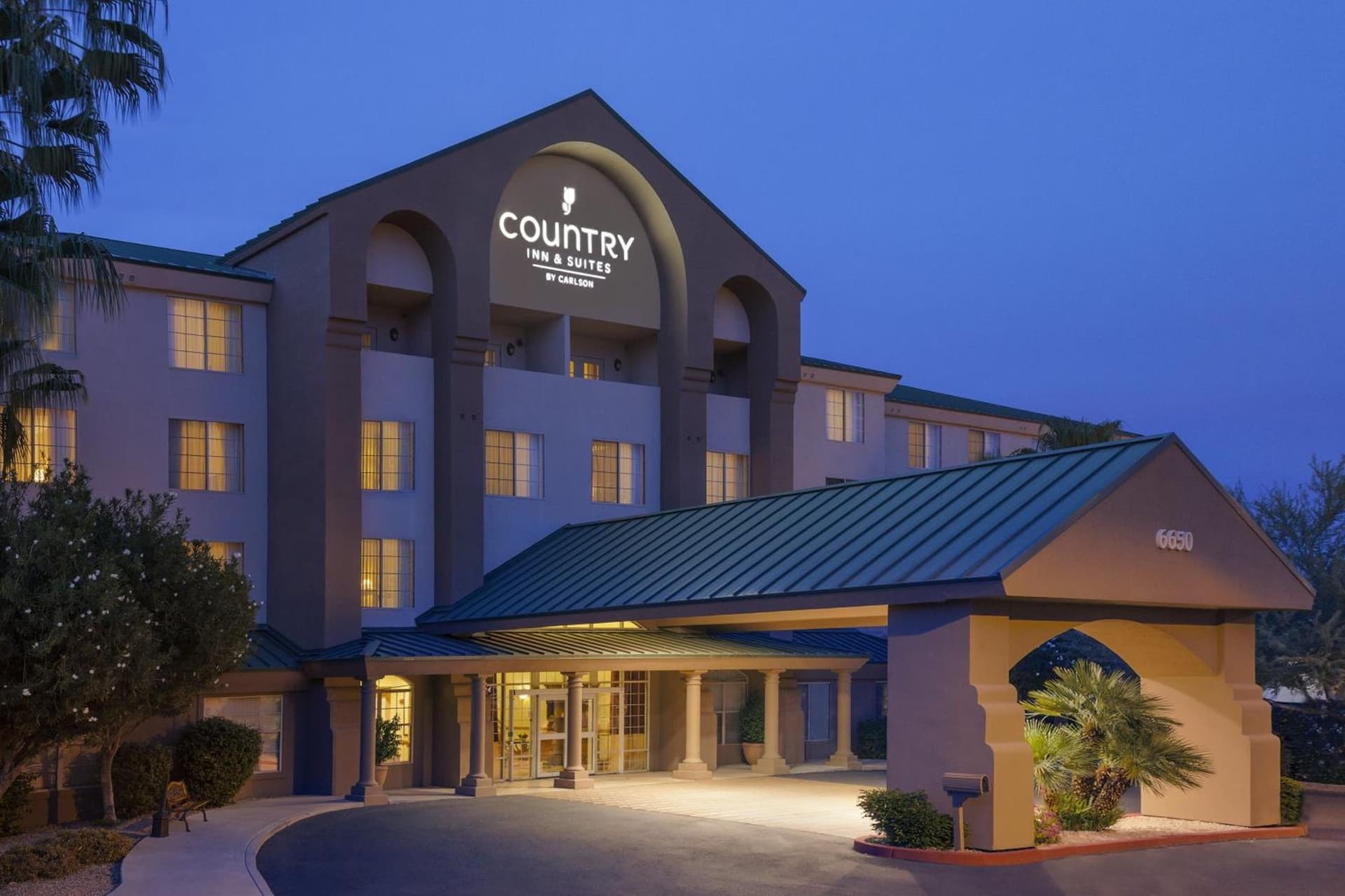 Country Inn & Suites by Radisson, Mesa, AZ property views in Mesa, AZ — gallery photo 3