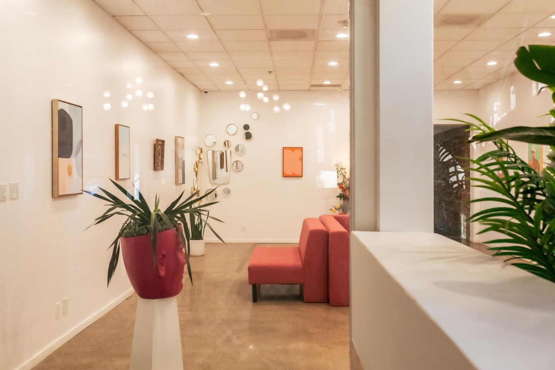 Hotel Burbank gallery photo in Burbank, CA — image 29