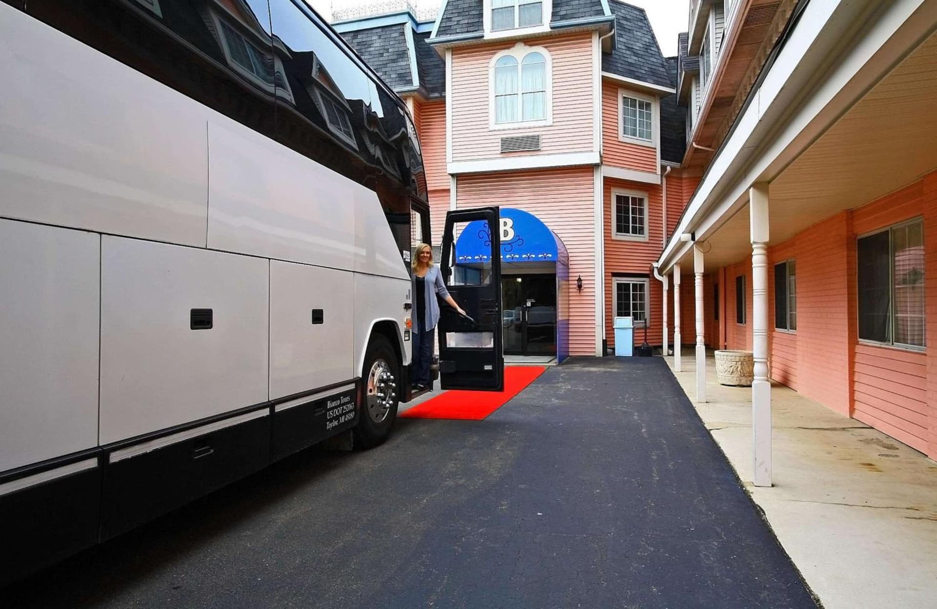 Best Western Greenfield Inn gallery photo in Allen Park, MI — image 37