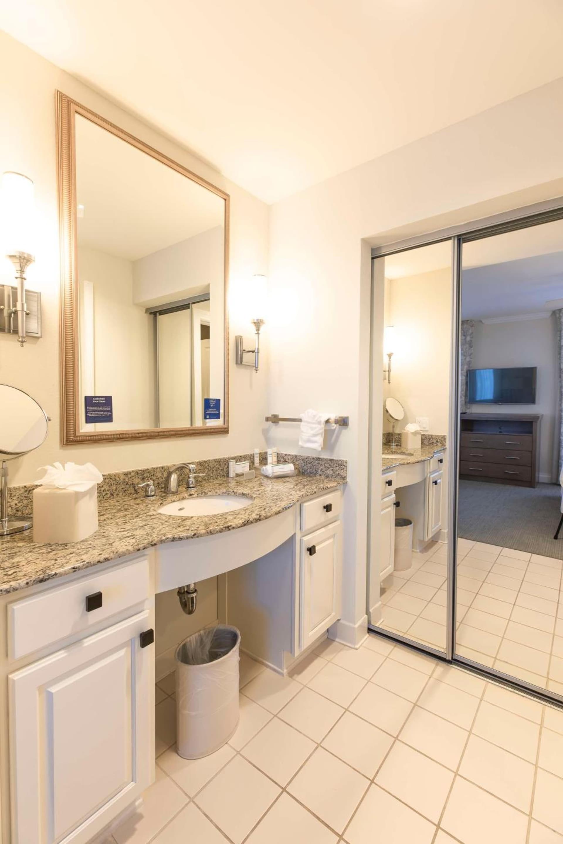 Homewood Suites by Hilton Palm Beach Gardens gallery photo in Palm Beach Gardens, FL — image 37