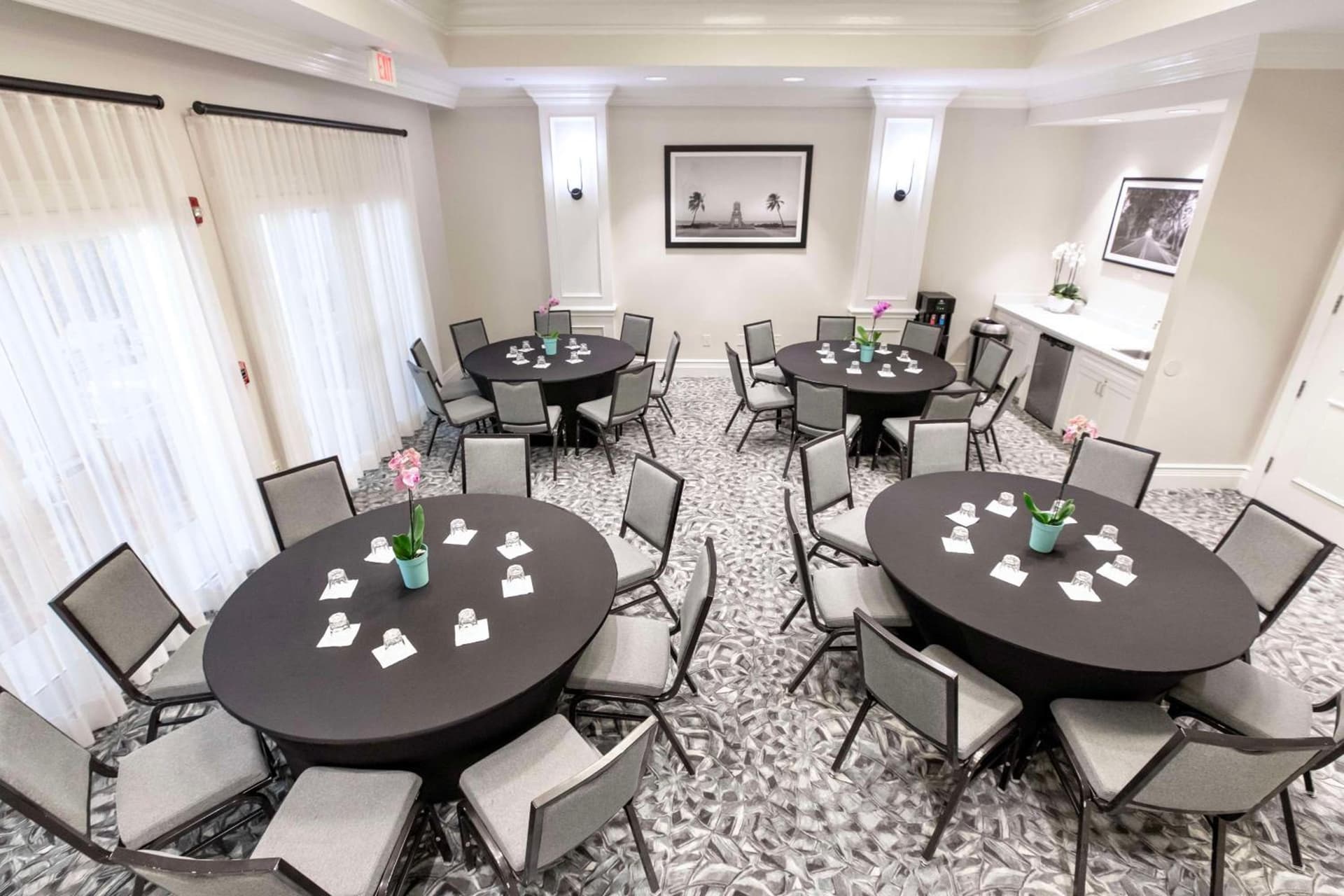 Homewood Suites by Hilton Palm Beach Gardens gallery photo in Palm Beach Gardens, FL — image 10