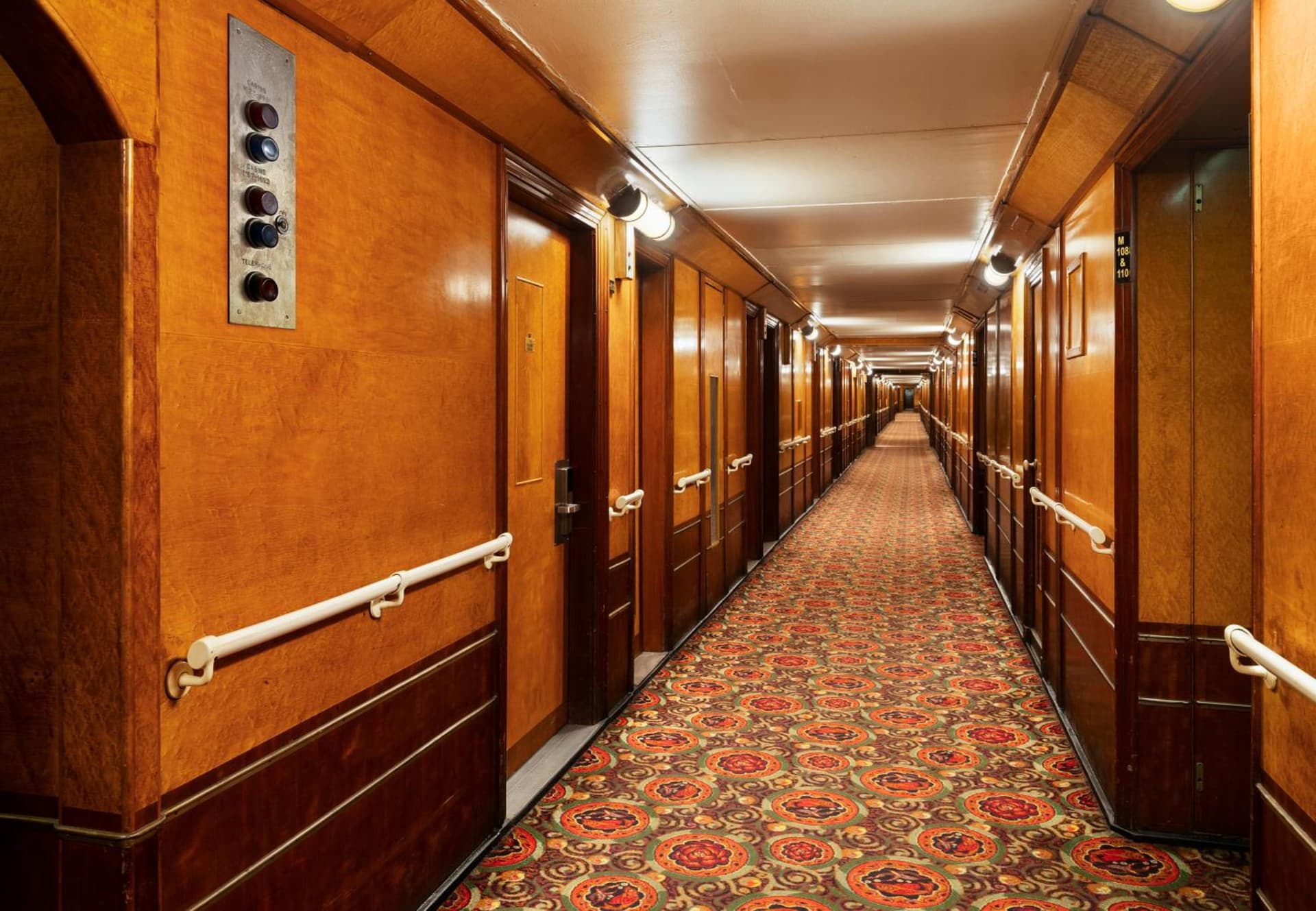 The Queen Mary — hotel in Long Beach, California
