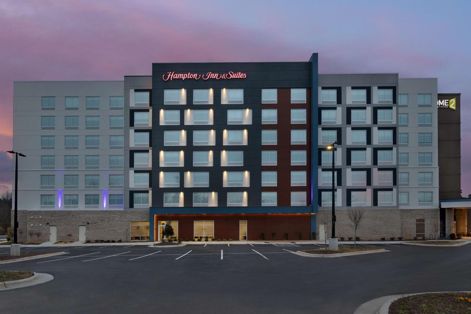 Hampton Inn & Suites Durham University Medical Center property views in Durham, NC — gallery photo 3