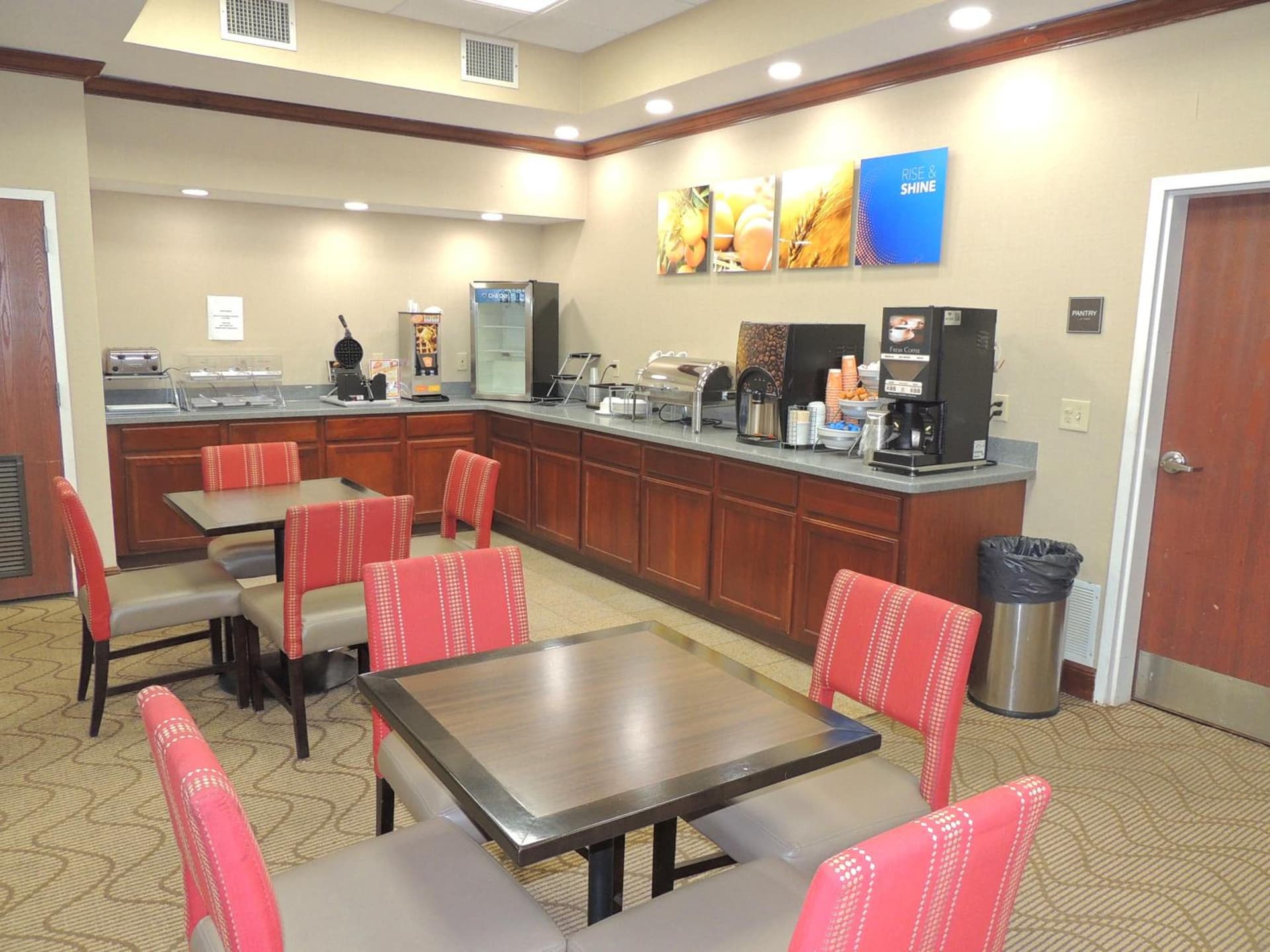 Comfort Suites Twinsburg gallery photo in Twinsburg, OH — image 22