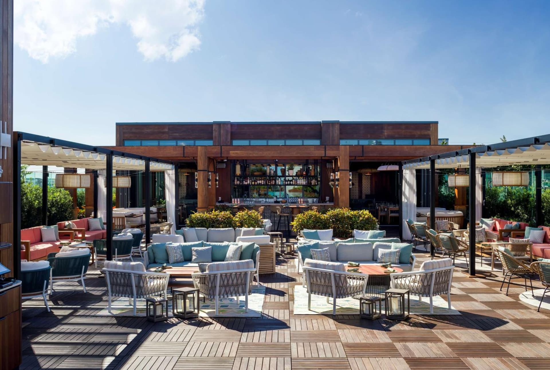 The Ray Hotel Delray Beach, Curio Collection By Hilton gallery photo in Delray Beach, FL — image 13