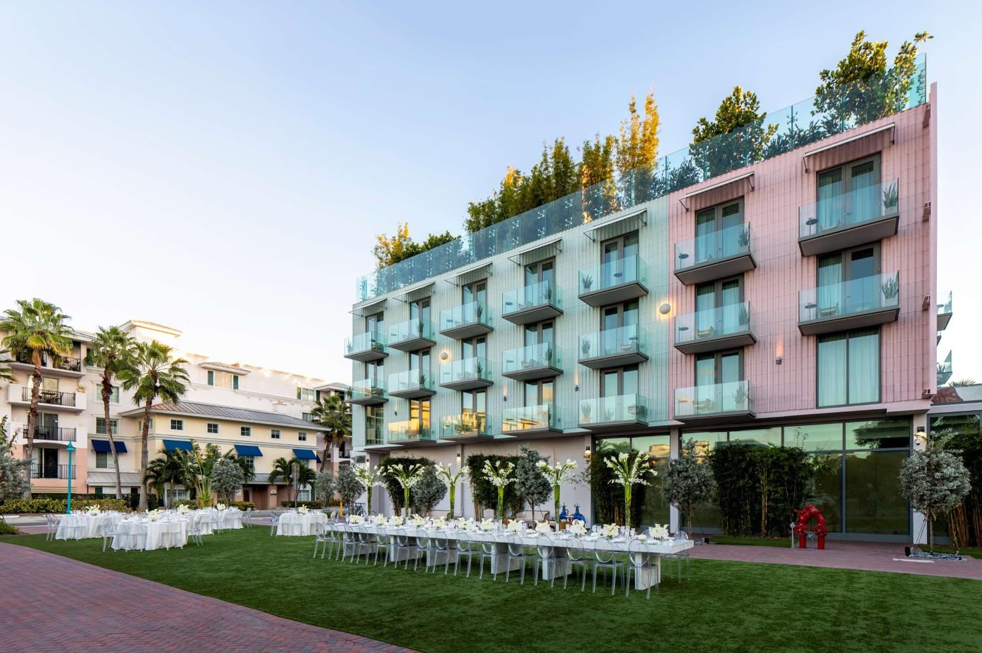 The Ray Hotel Delray Beach, Curio Collection By Hilton gallery photo in Delray Beach, FL — image 14