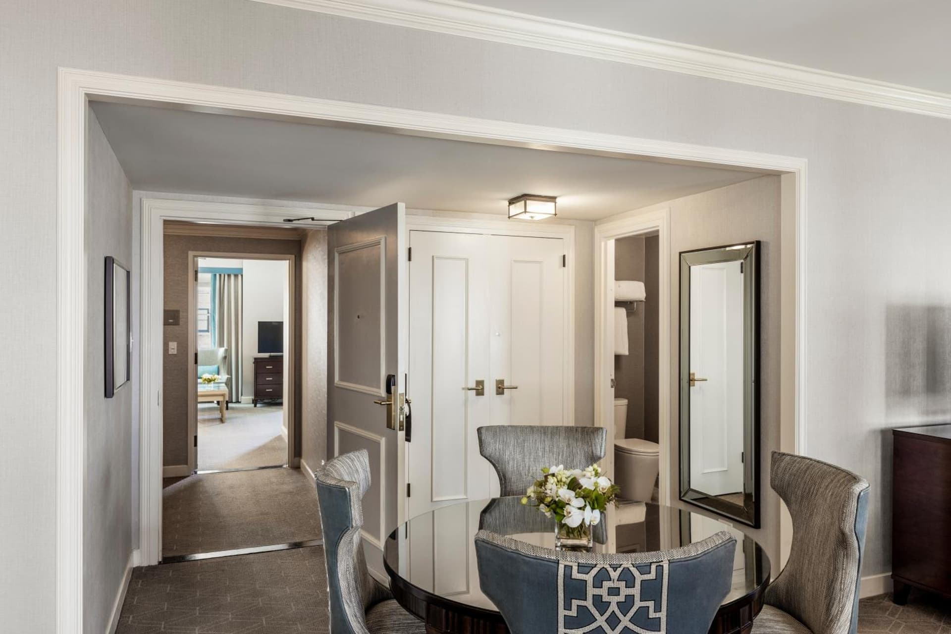 Fairmont Olympic Hotel gallery photo in Seattle, WA — image 18