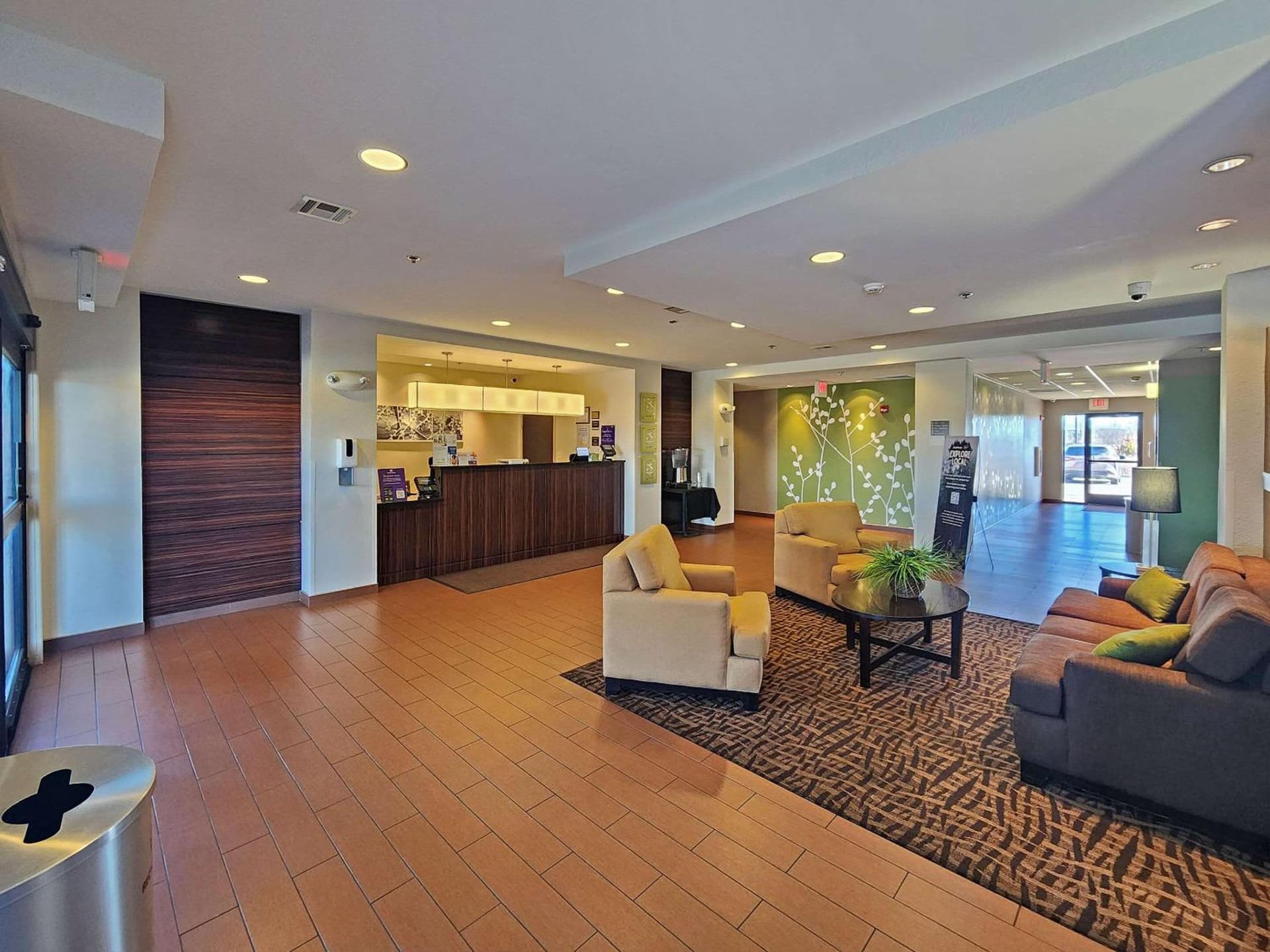 Sleep Inn & Suites Columbia property views in Columbia, KY — gallery photo 3