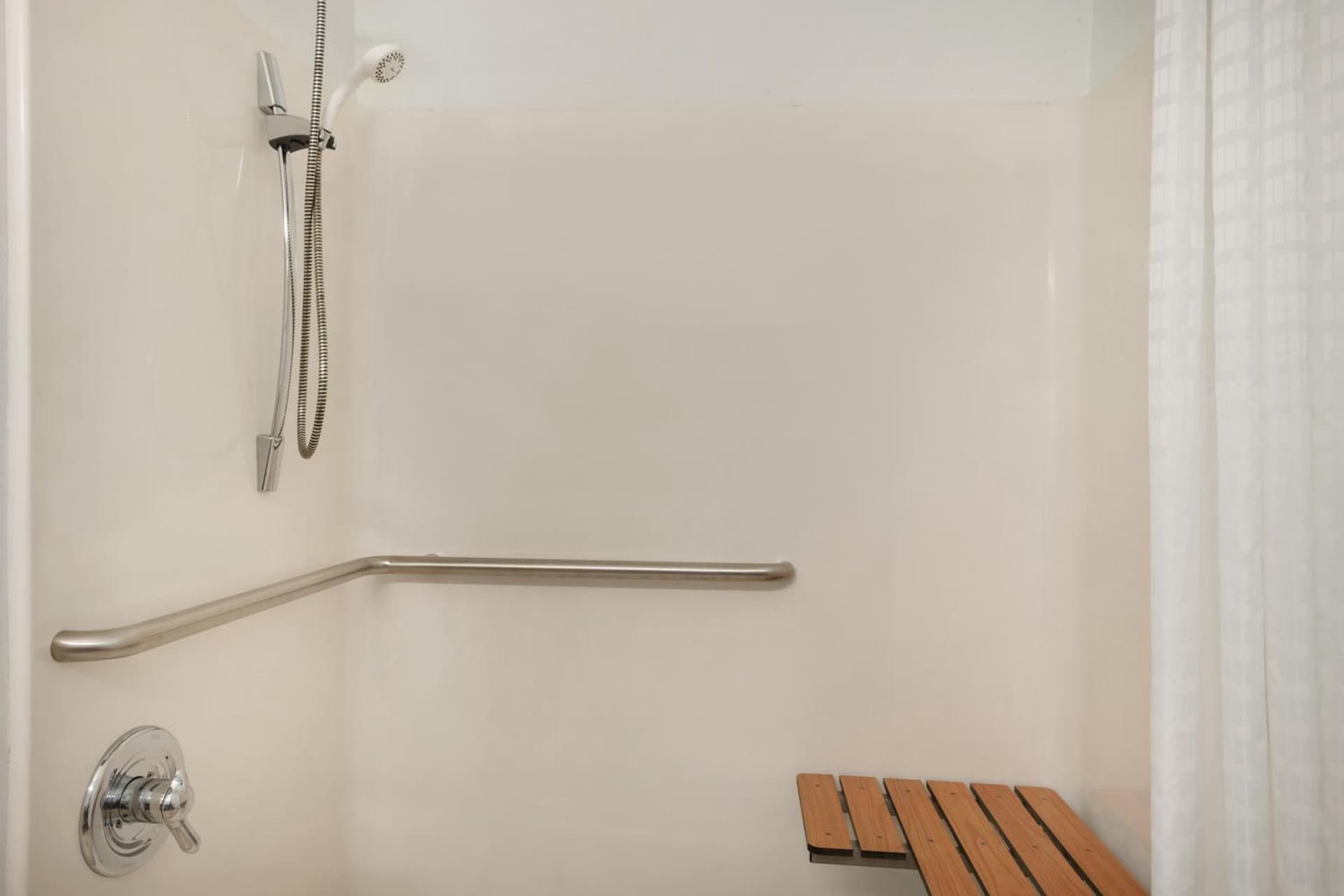 Country Inn & Suites by Radisson, Valparaiso, IN gallery photo in Valparaiso, IN — image 9