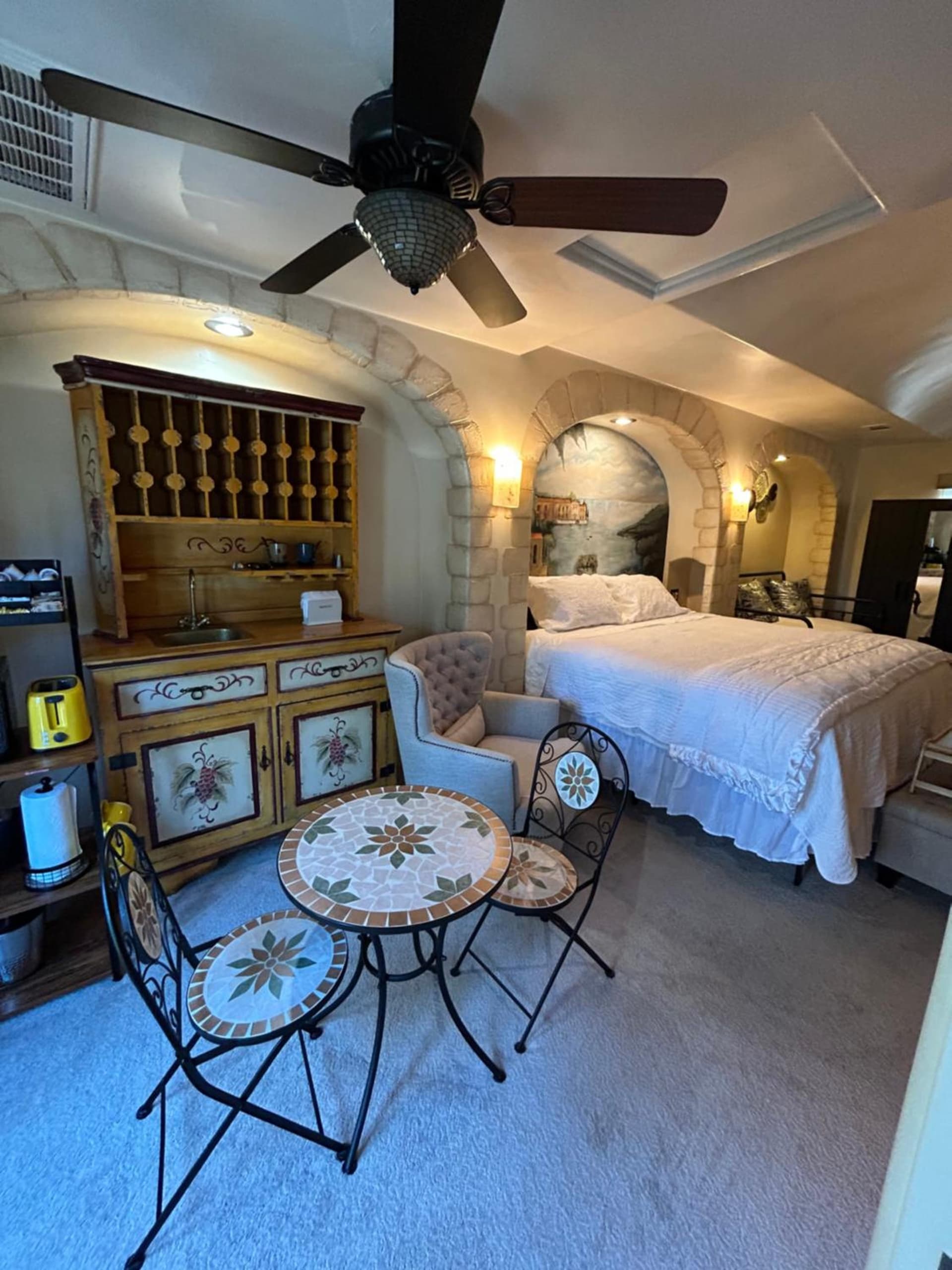 Tuscany Dorado Resort interior in Cameron Park, CA — gallery photo 2