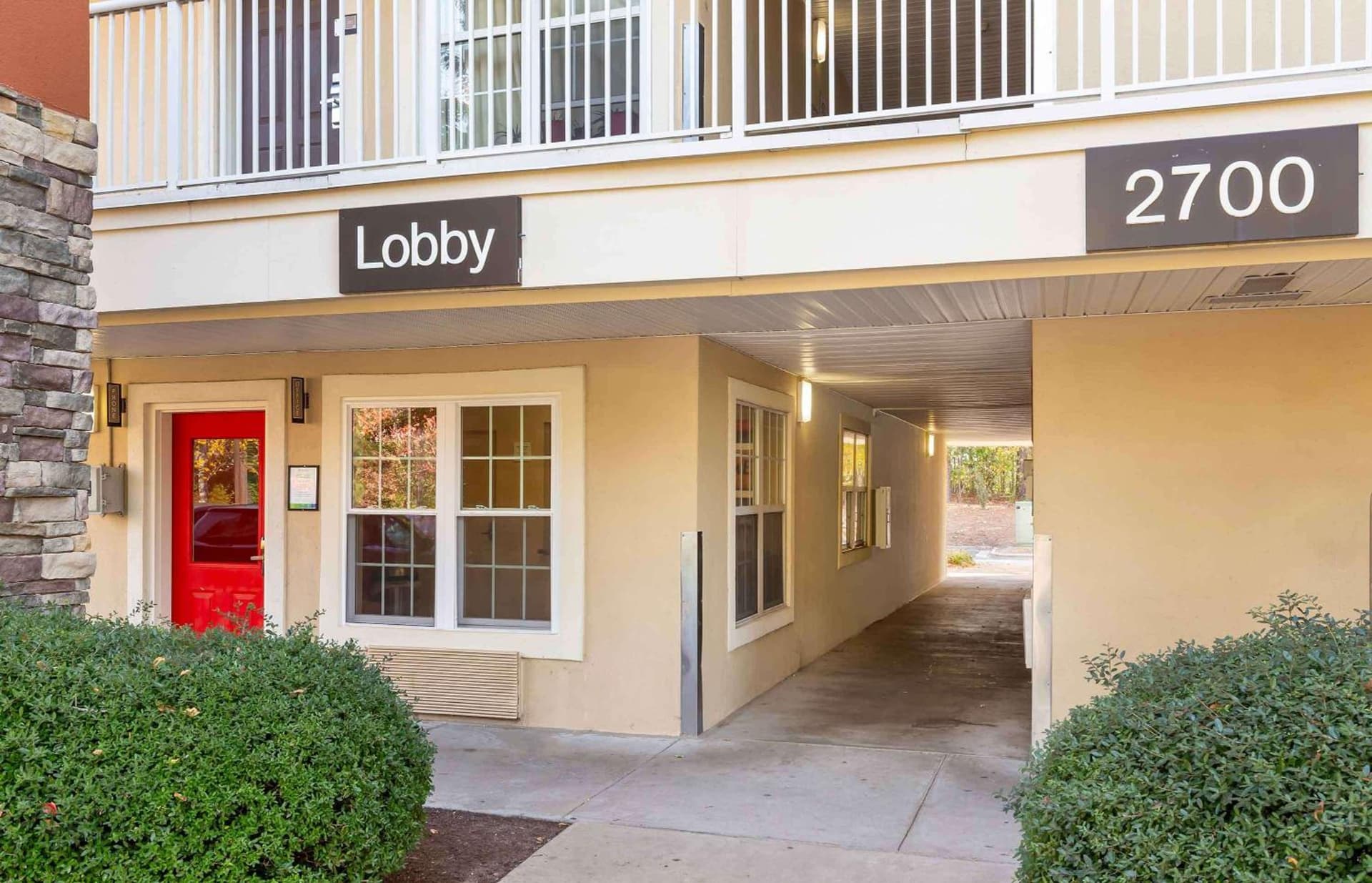 Extended Stay America Select Suites - Raleigh - RDU Airport property views in Morrisville, NC — gallery photo 3