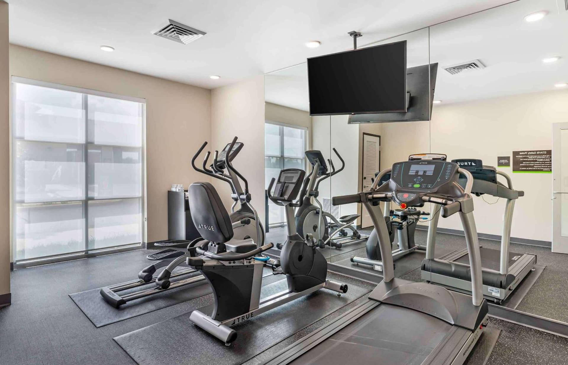 Extended Stay America Premier Suites - Fredericksburg gallery photo in Fredericksburg, VA — image 36